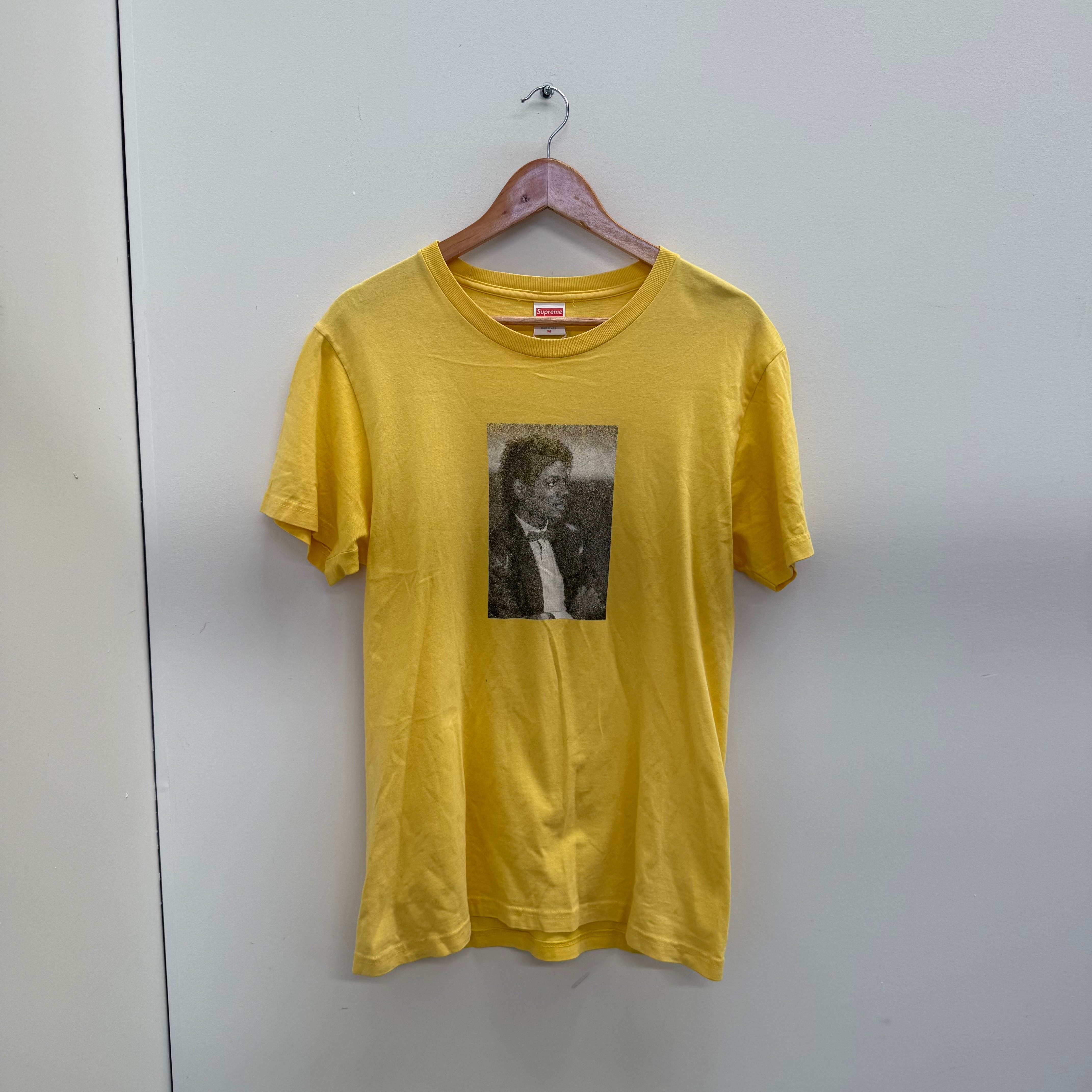 Supreme マイケル・ジャクソン Tシャツ Mサイズ イエロー Supreme Michael Jackson T Shirt Yellow (Size M) – Curated by Charbel