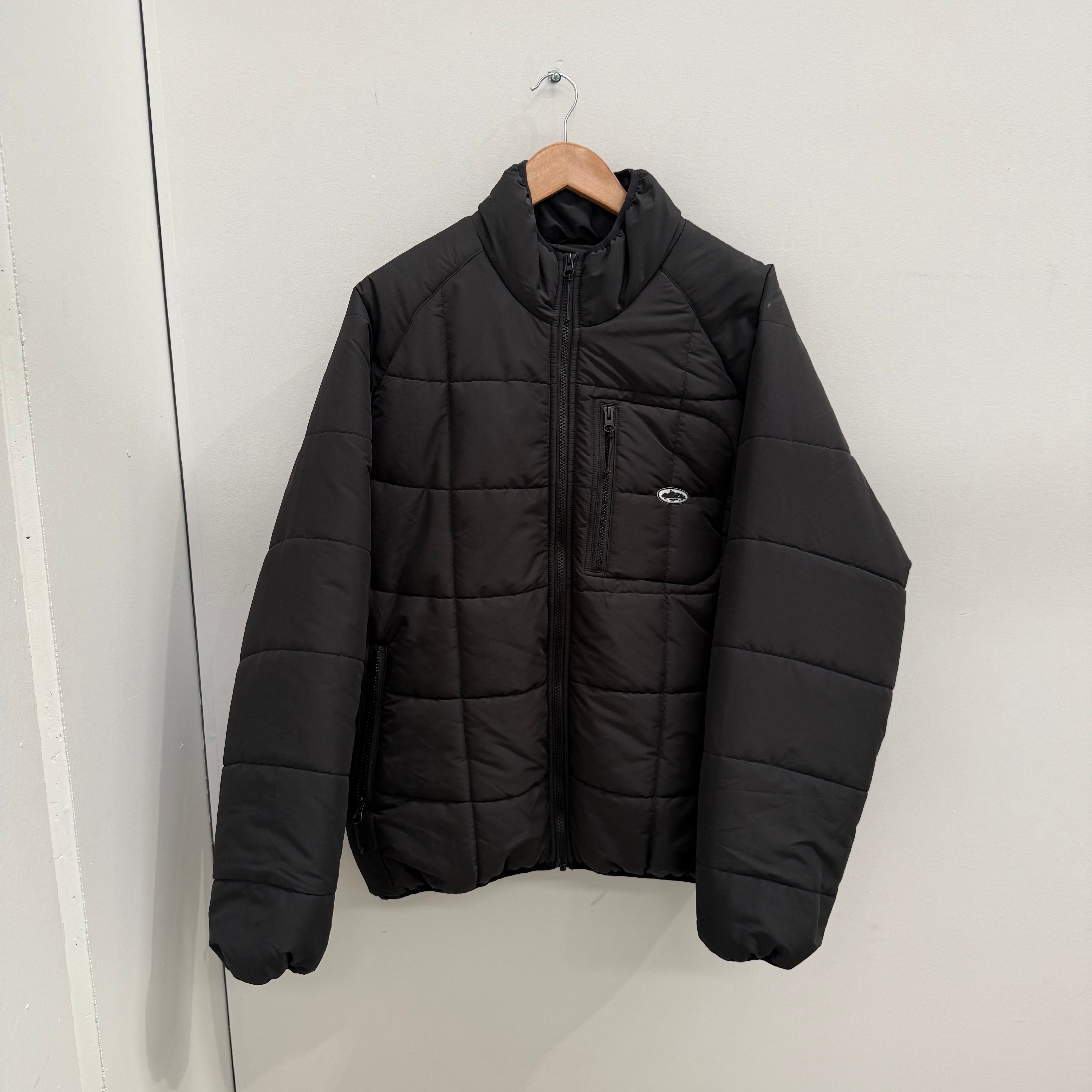 D7AA52BE-001E-487A-A3D3-