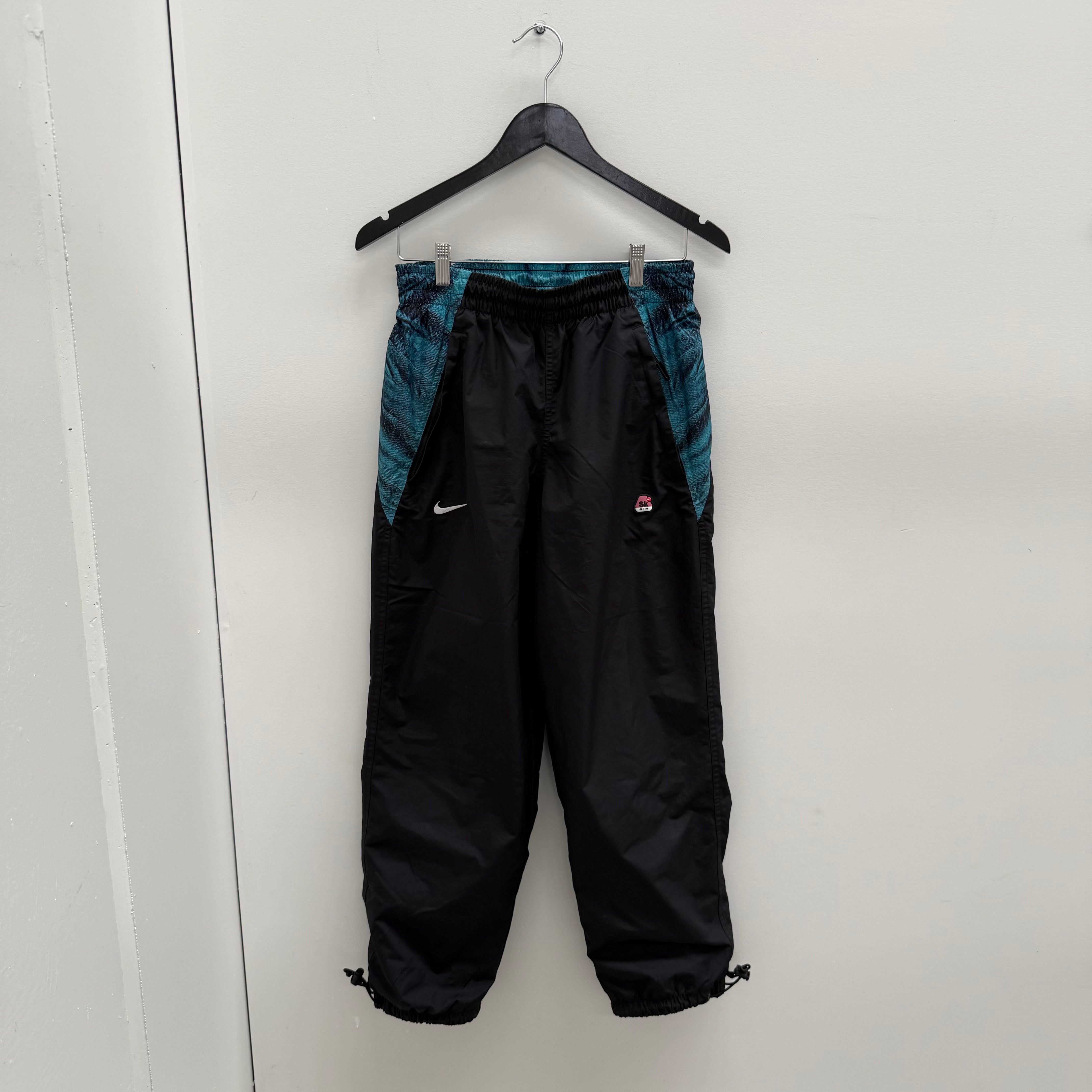 パンツ nike skepta track pants NIKE M NB TRACK PANT BLACK 21SP-S（ナイキ Nb トラック パンツ
