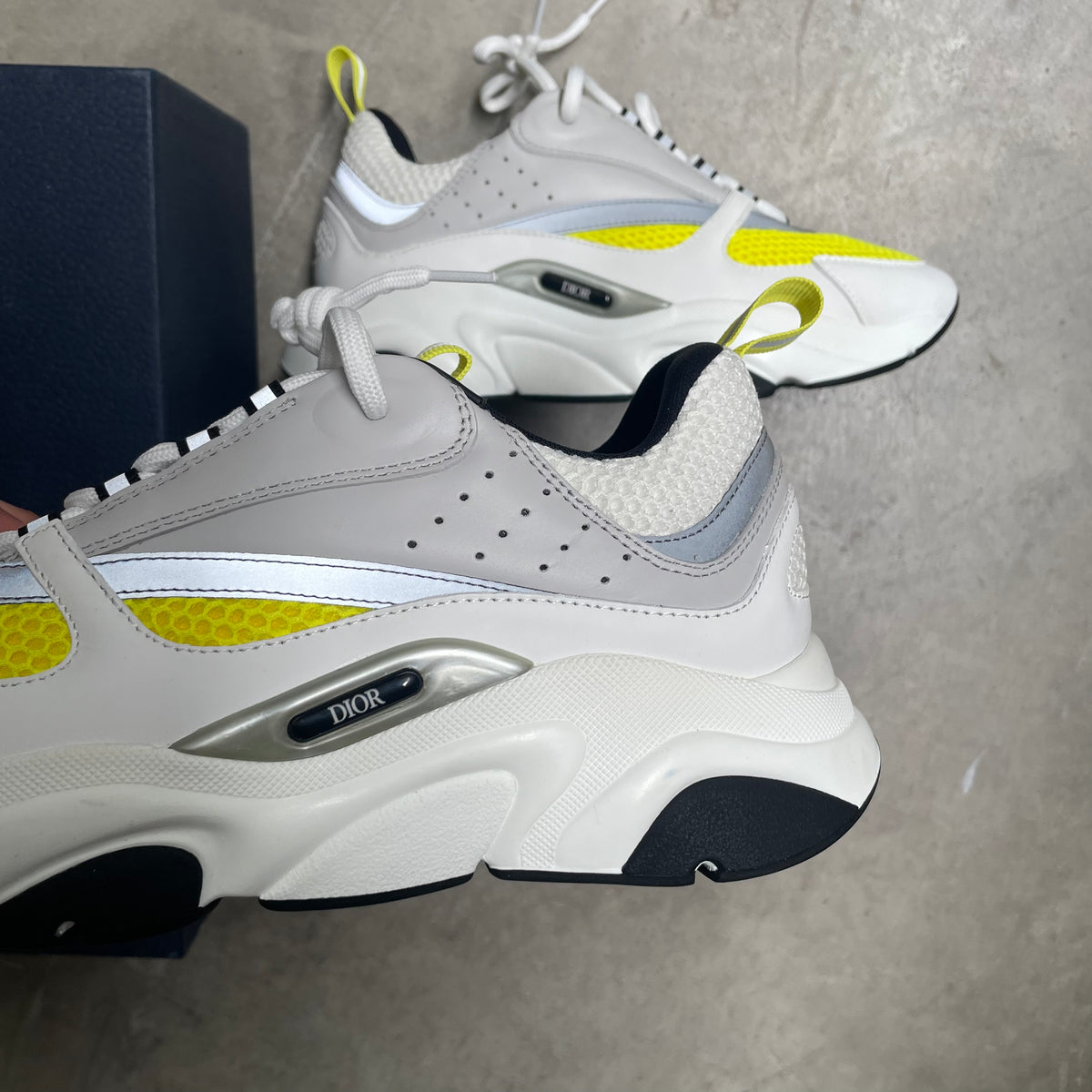 B22 sales christian dior