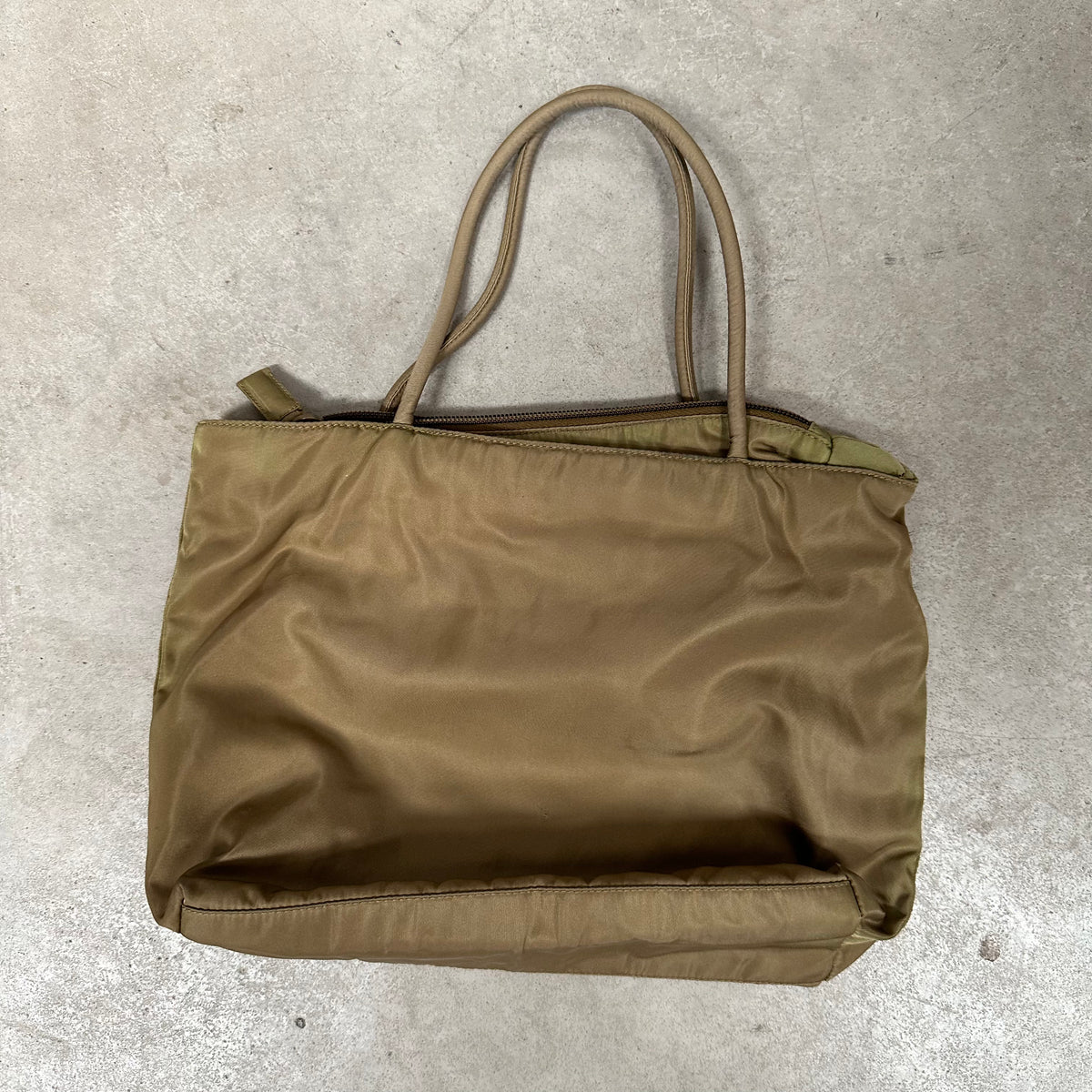 Prada Leather Strap Rectangle Tote Bag Nylon Khaki – Curated by Charbel