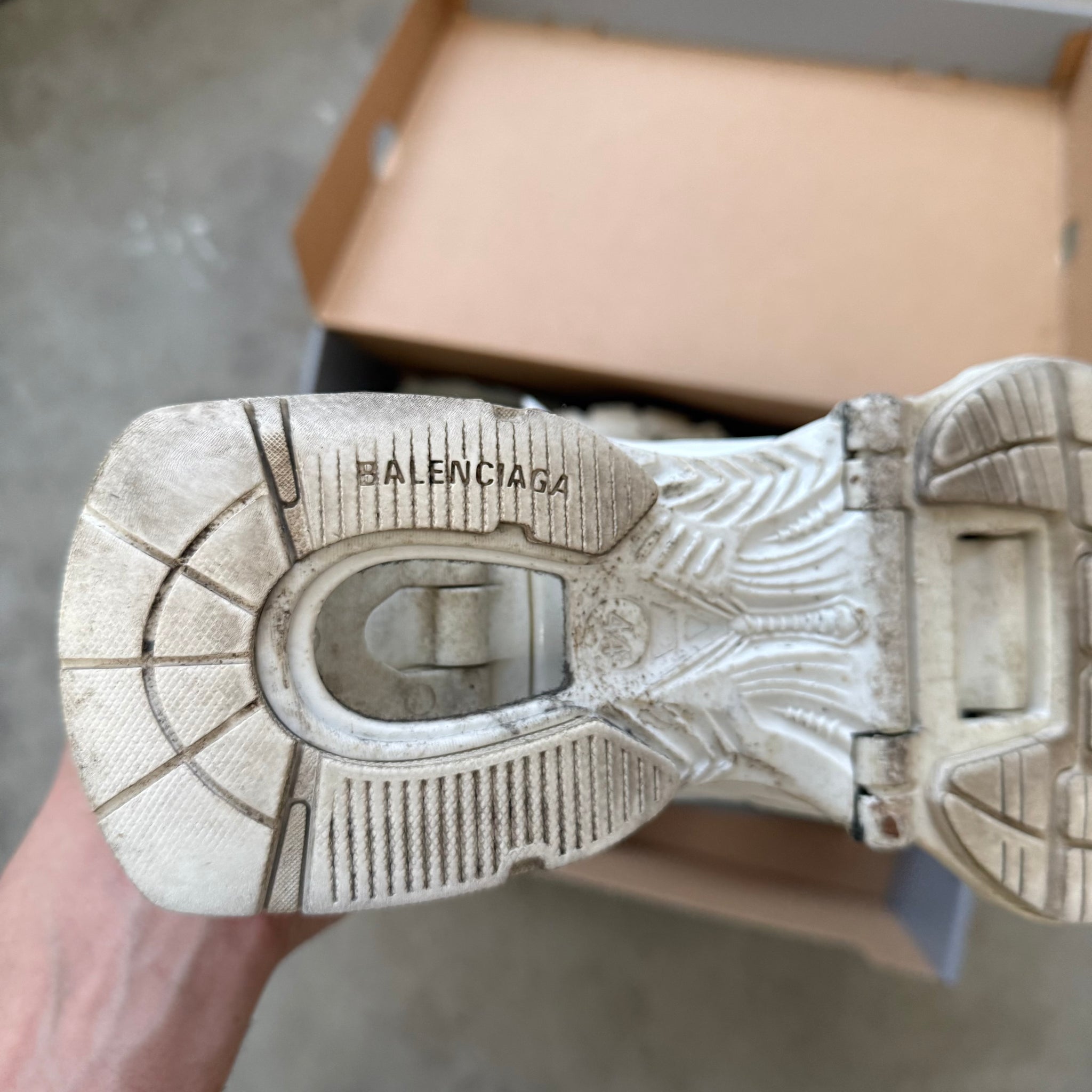 Balenciaga Xpander Sneaker White (US11/44)
