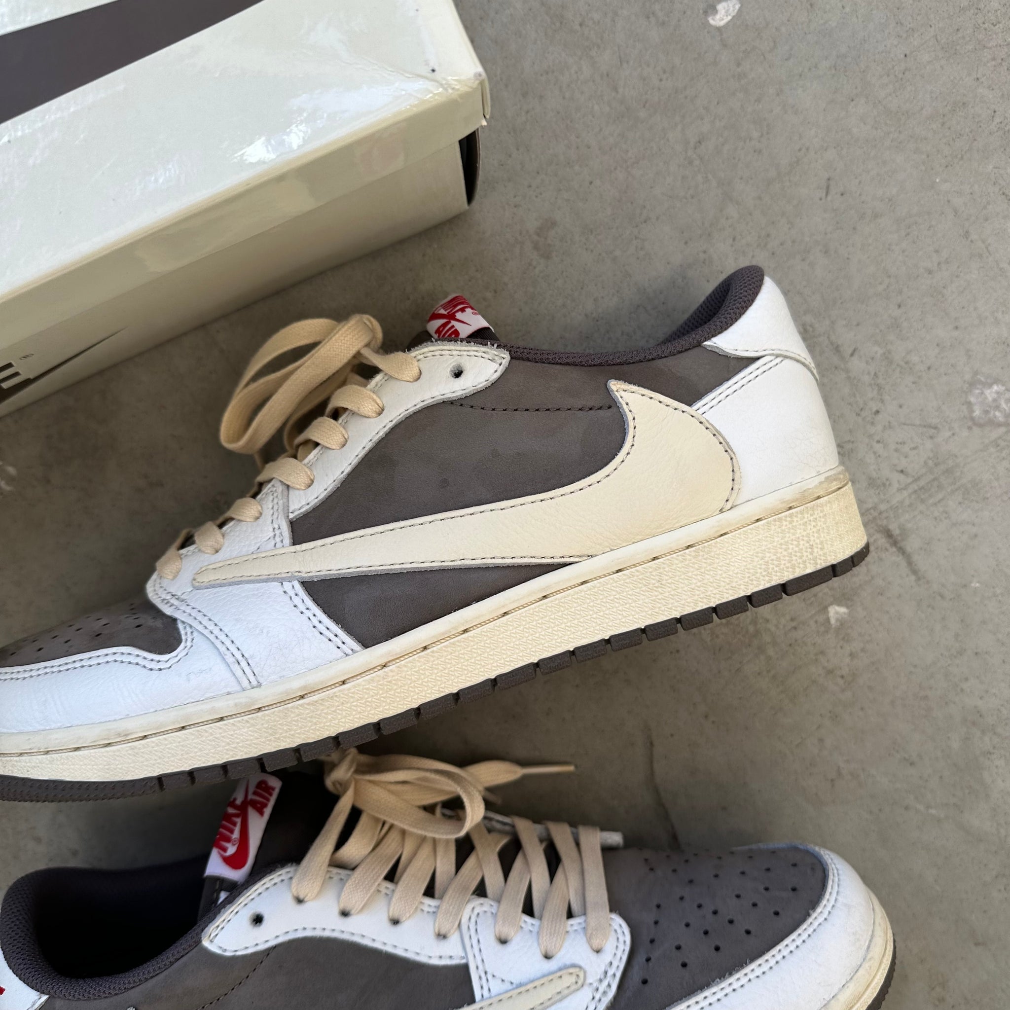 Nike Jordan 1 Retro Low Travis Scott Reverse Mocha US10