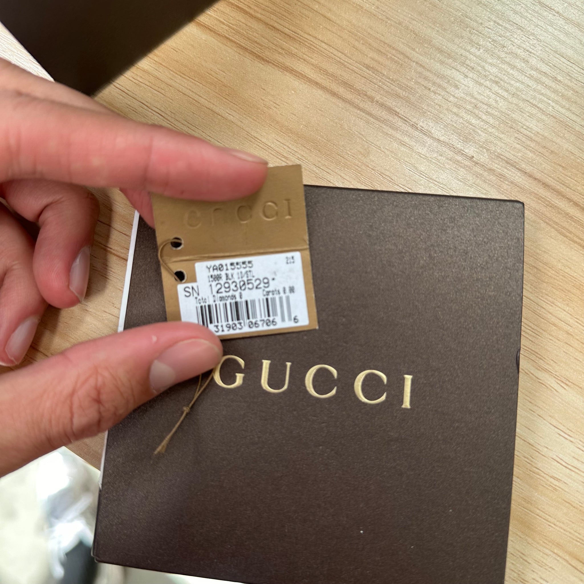 Gucci 1500L Quartz Watch Black Dial