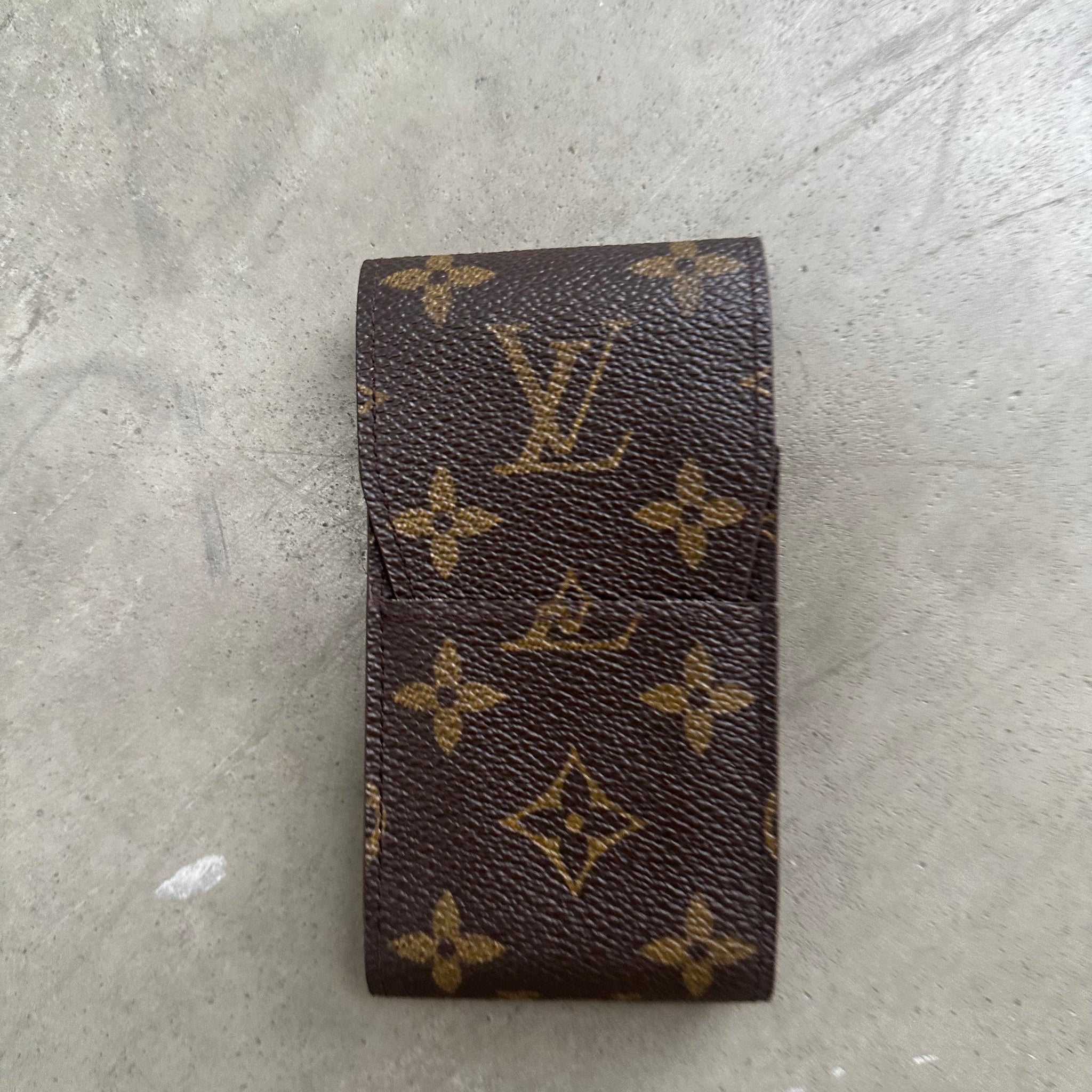 Louis Vuitton Etui Cigarette Case Monogram Accessory