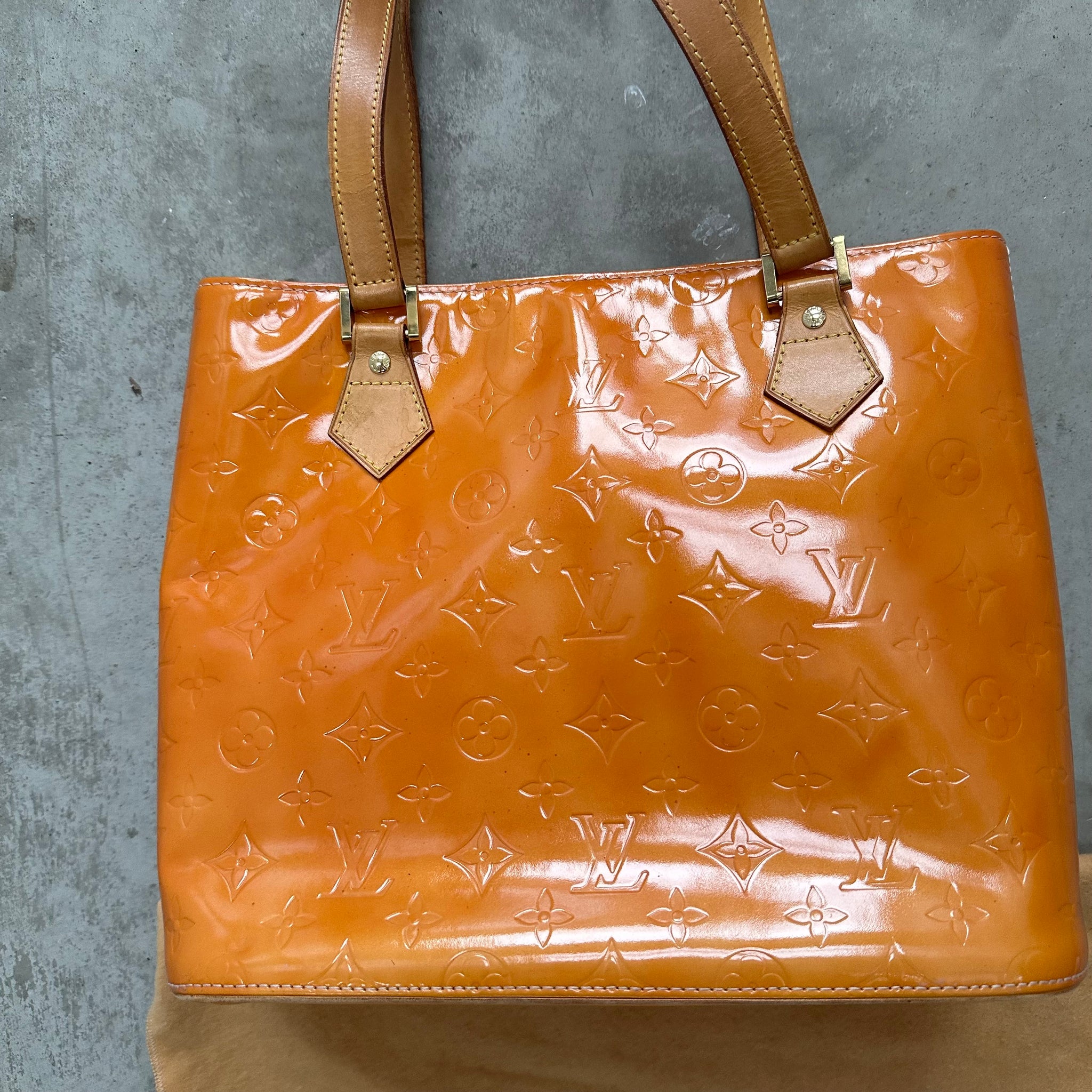 Louis Vuitton Vernis Yellow Houston Shoulder Bag