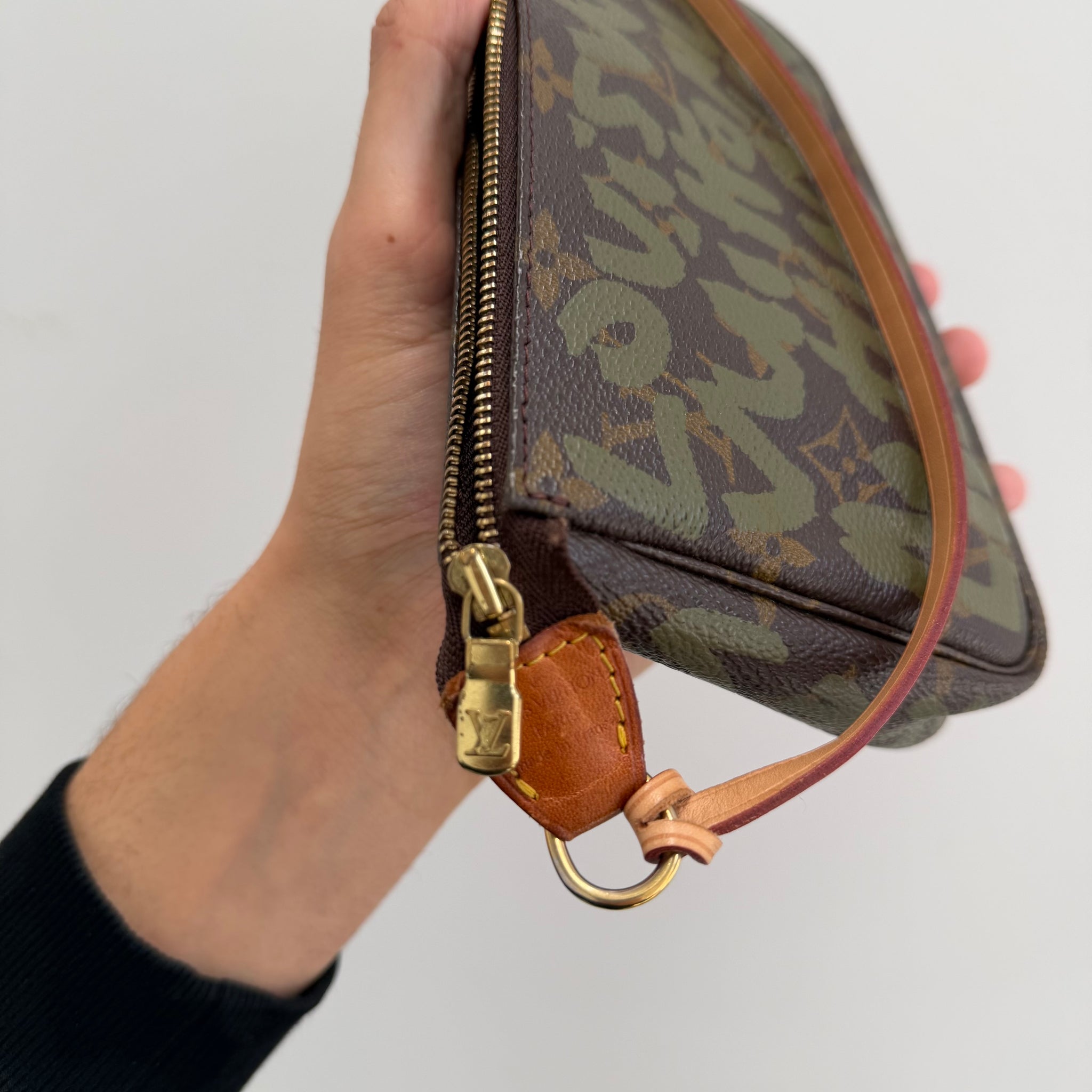 Louis Vuitton X Stephen Sprouse Graffiti Monogram Pochette Bag