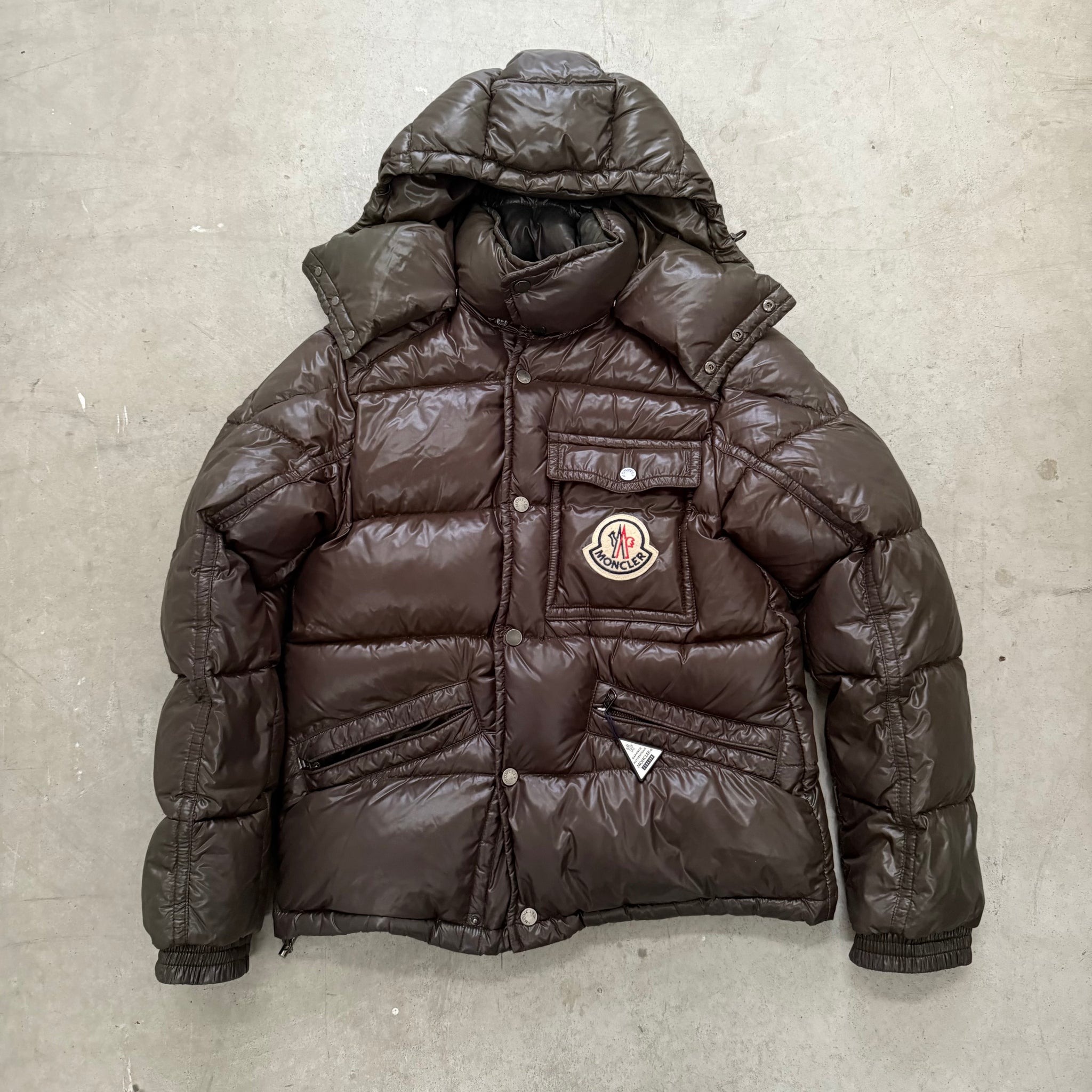 Moncler Khaki Green Classic Puffer Jacket (Size M)