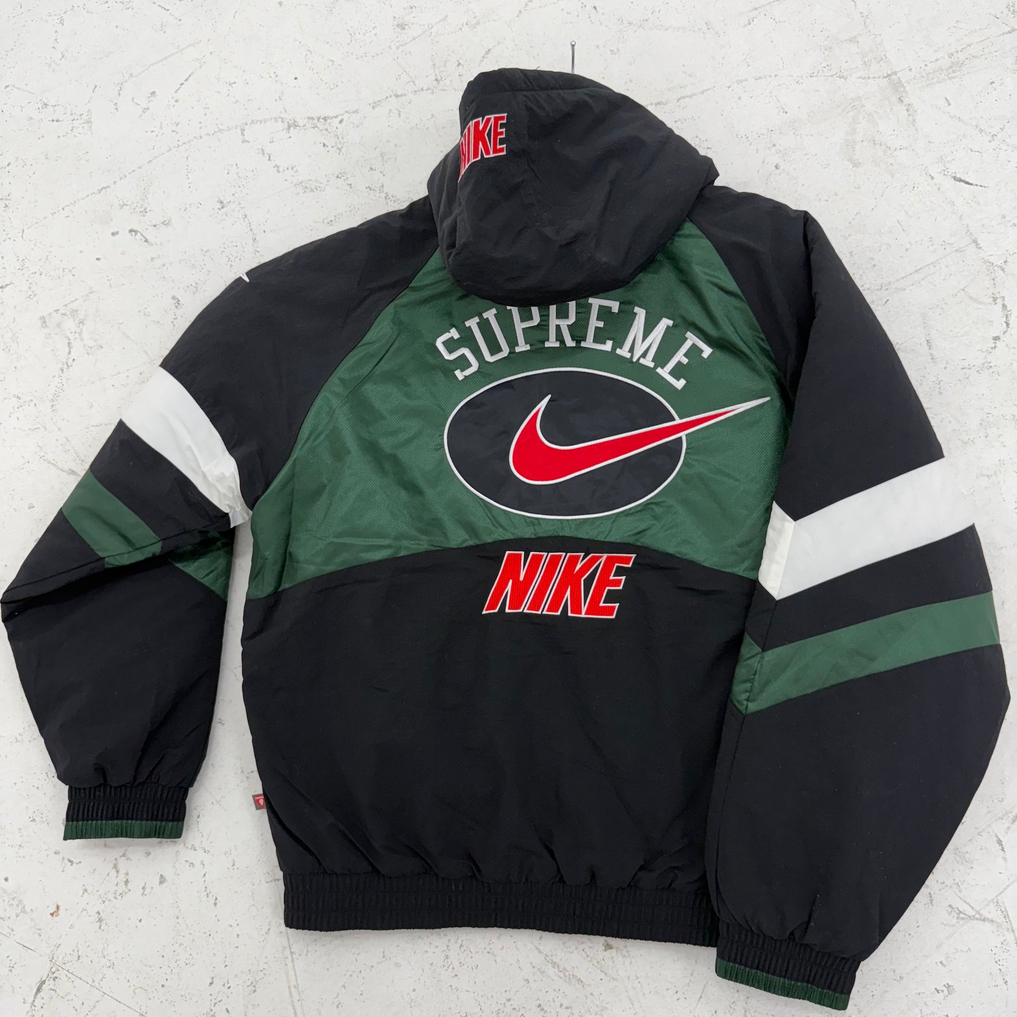 Supreme Nike Hooded Sport Jacket Green Size S