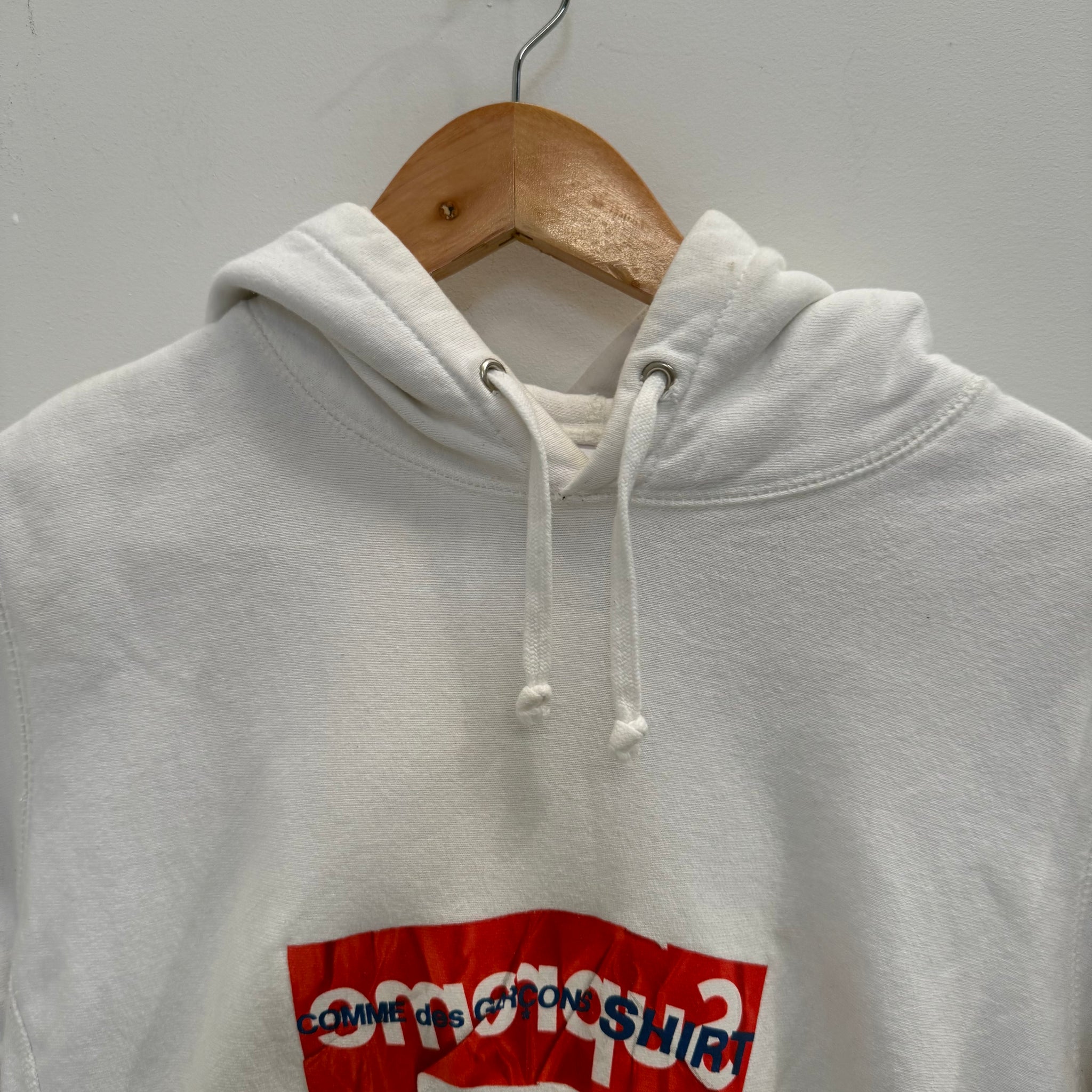 Supreme CDG 2017 Box Logo Hoodie White (Size M)