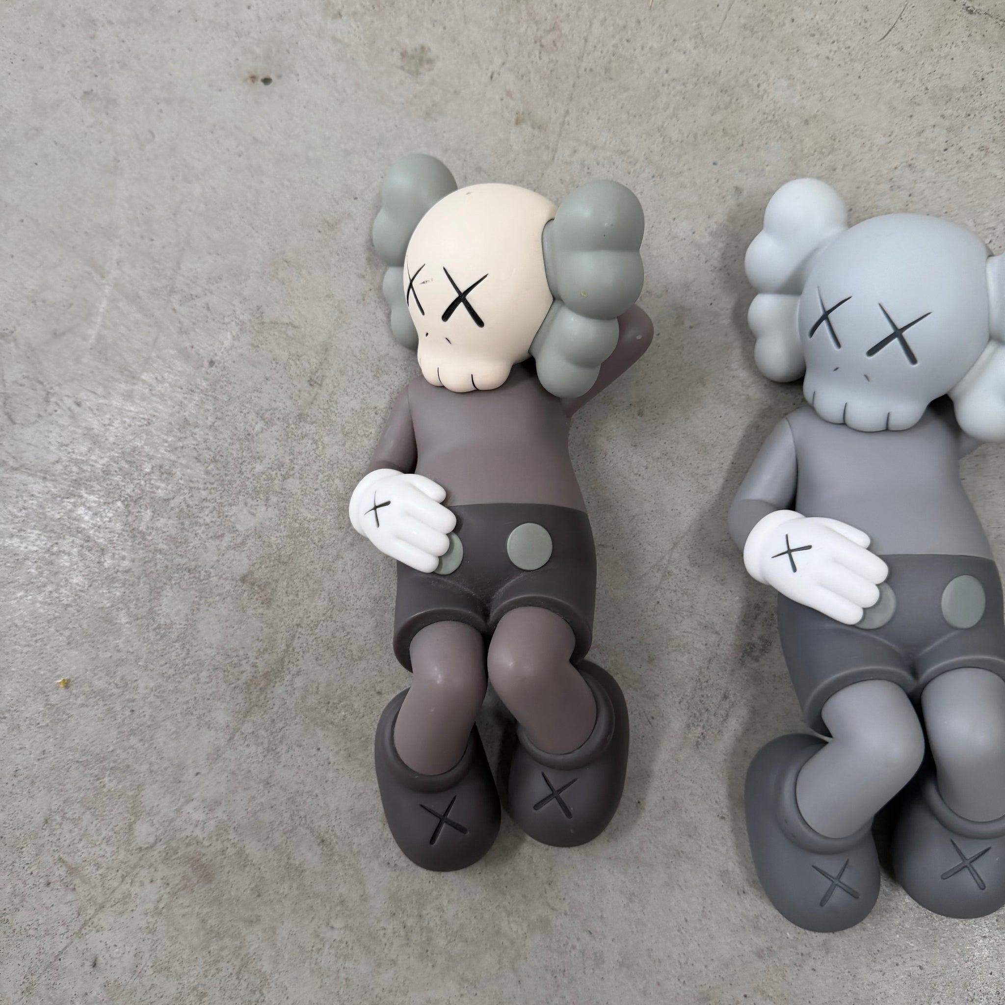 Kaws Holiday Singapore Laying Down Vinyl Figure (Set of 3)