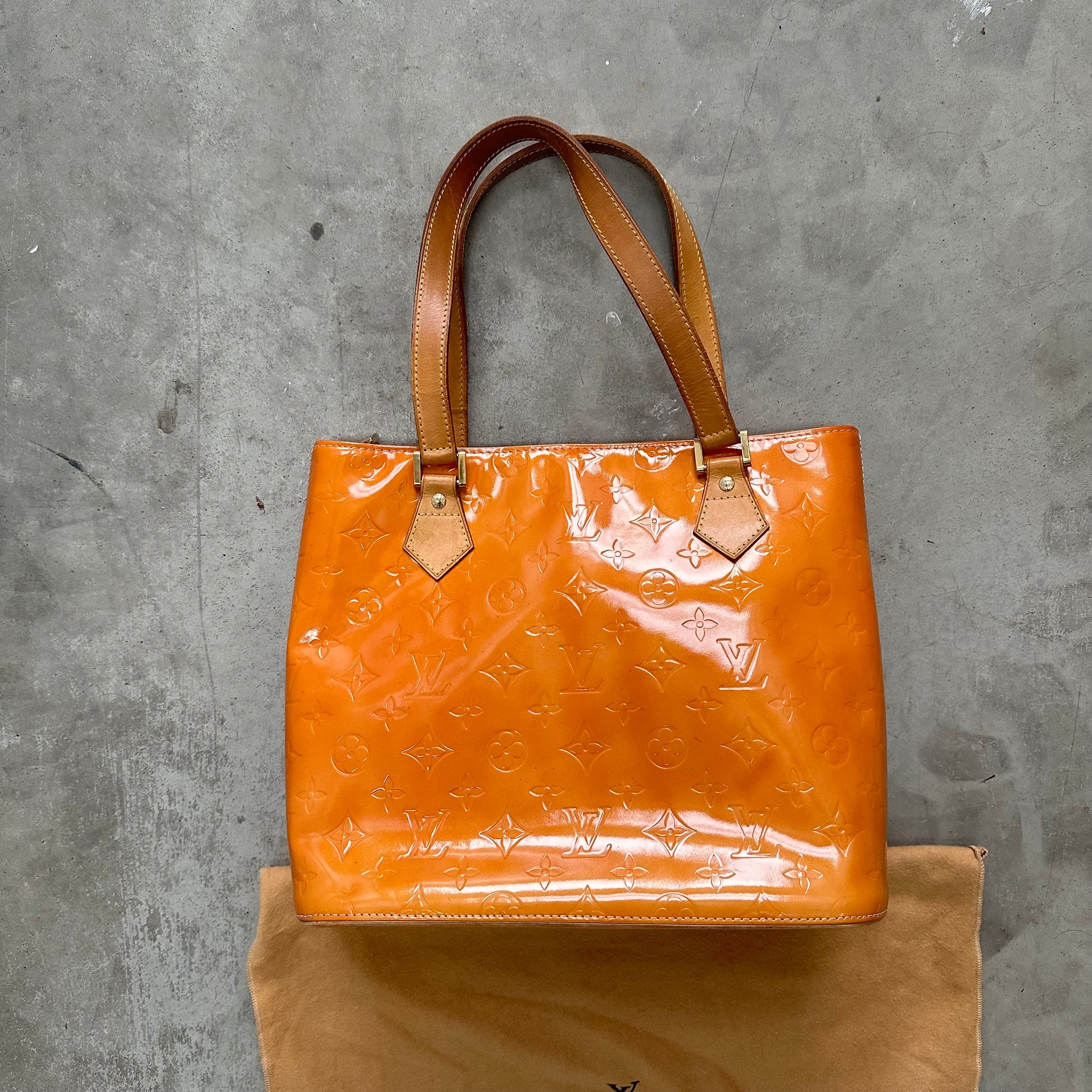 Louis Vuitton Vernis Yellow Houston Shoulder Bag