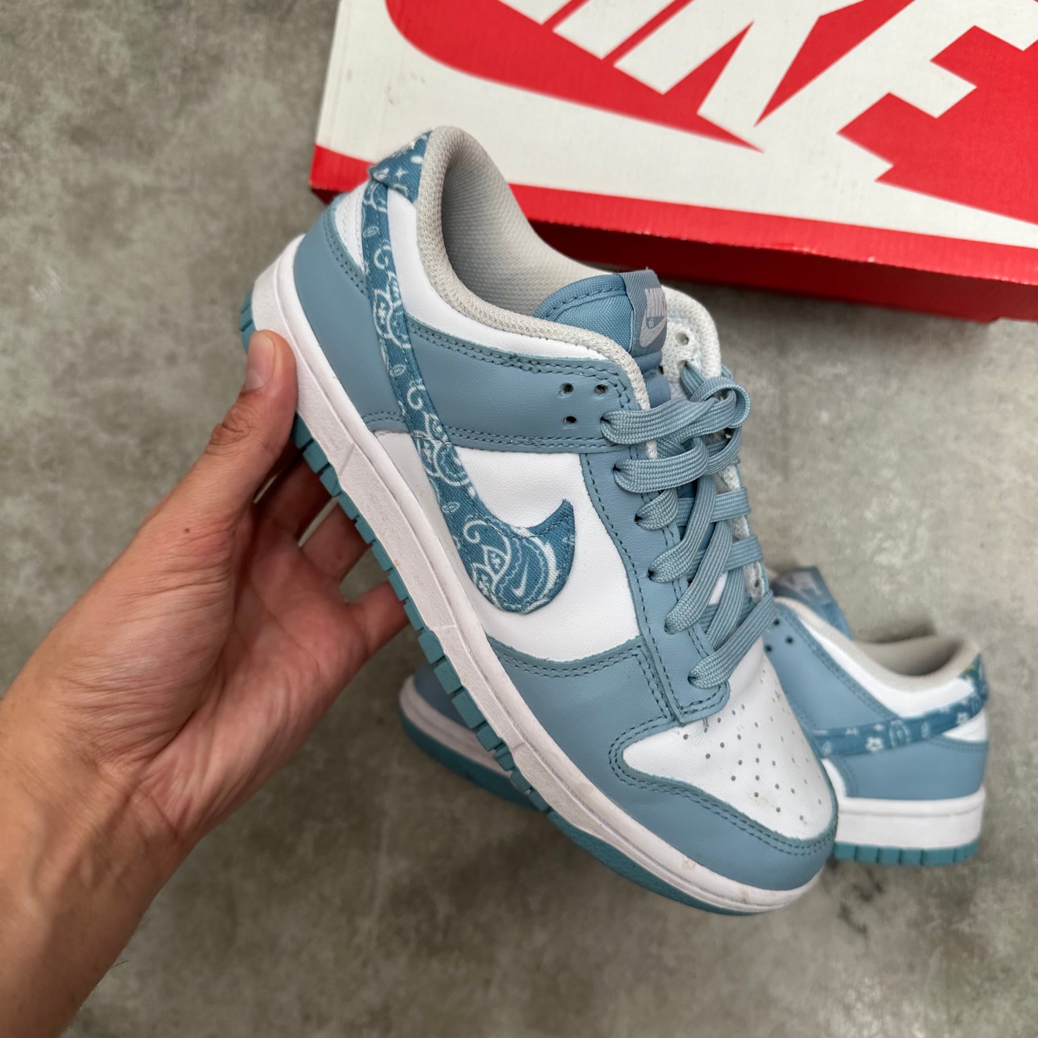 Nike Dunk Low "Blue Paisley" US7 W