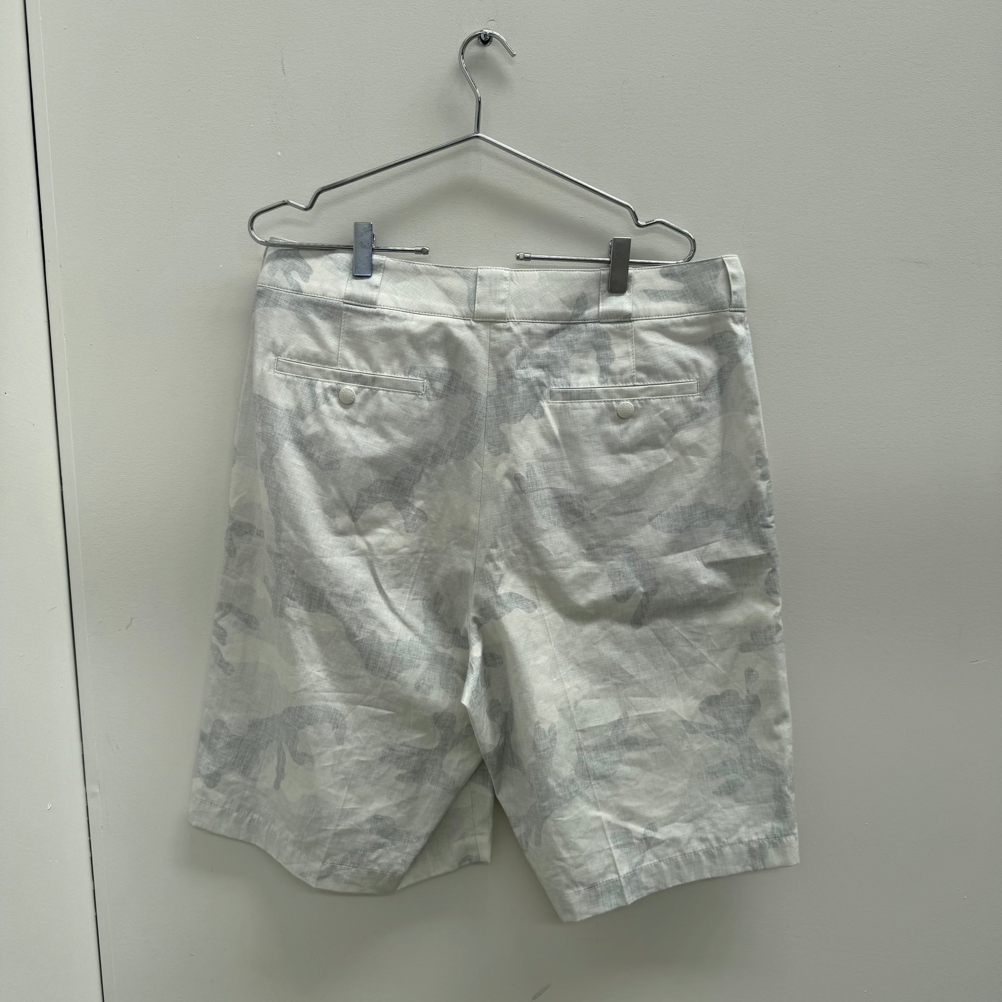 Valentino Camo Print Shorts (Size 32)