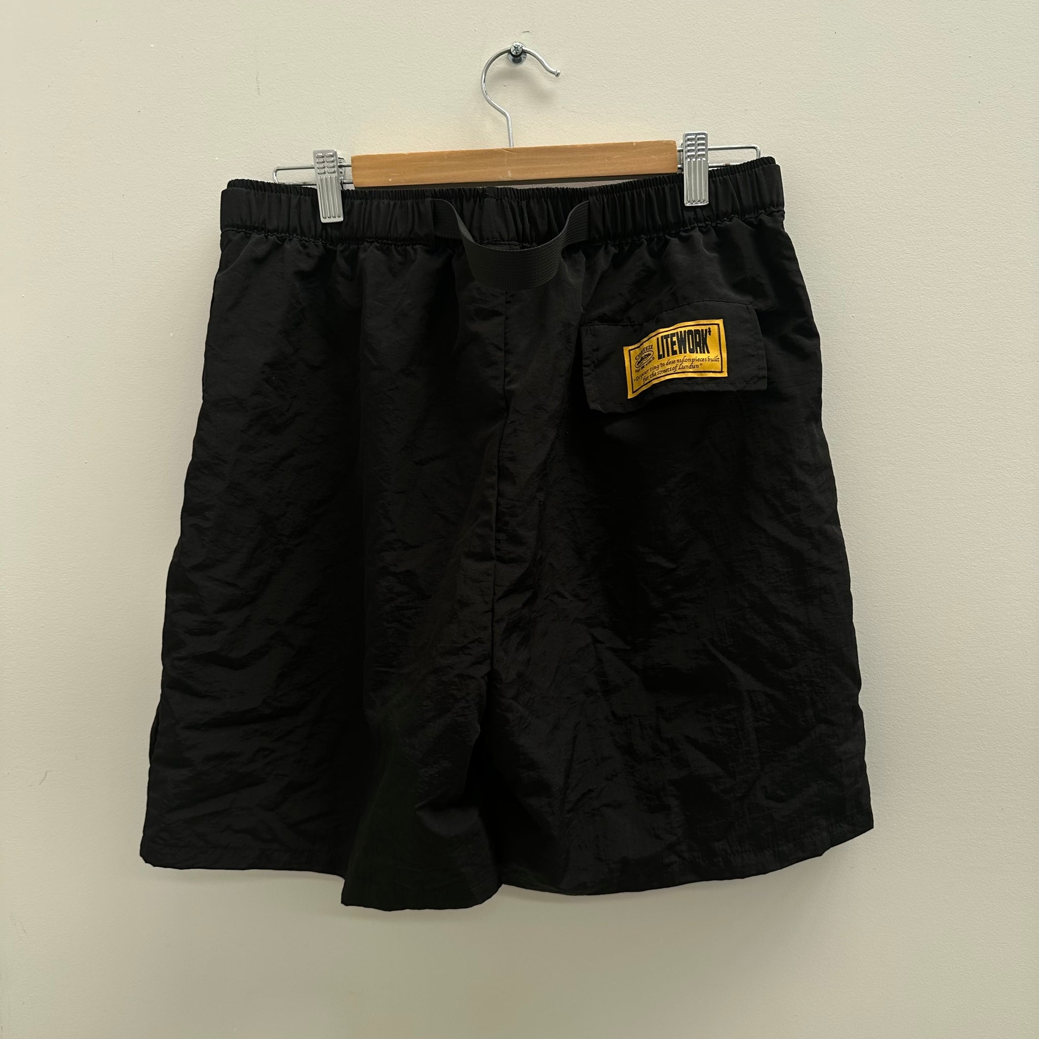 Corteiz CRTZ Nylon Shorts Black (Size L)