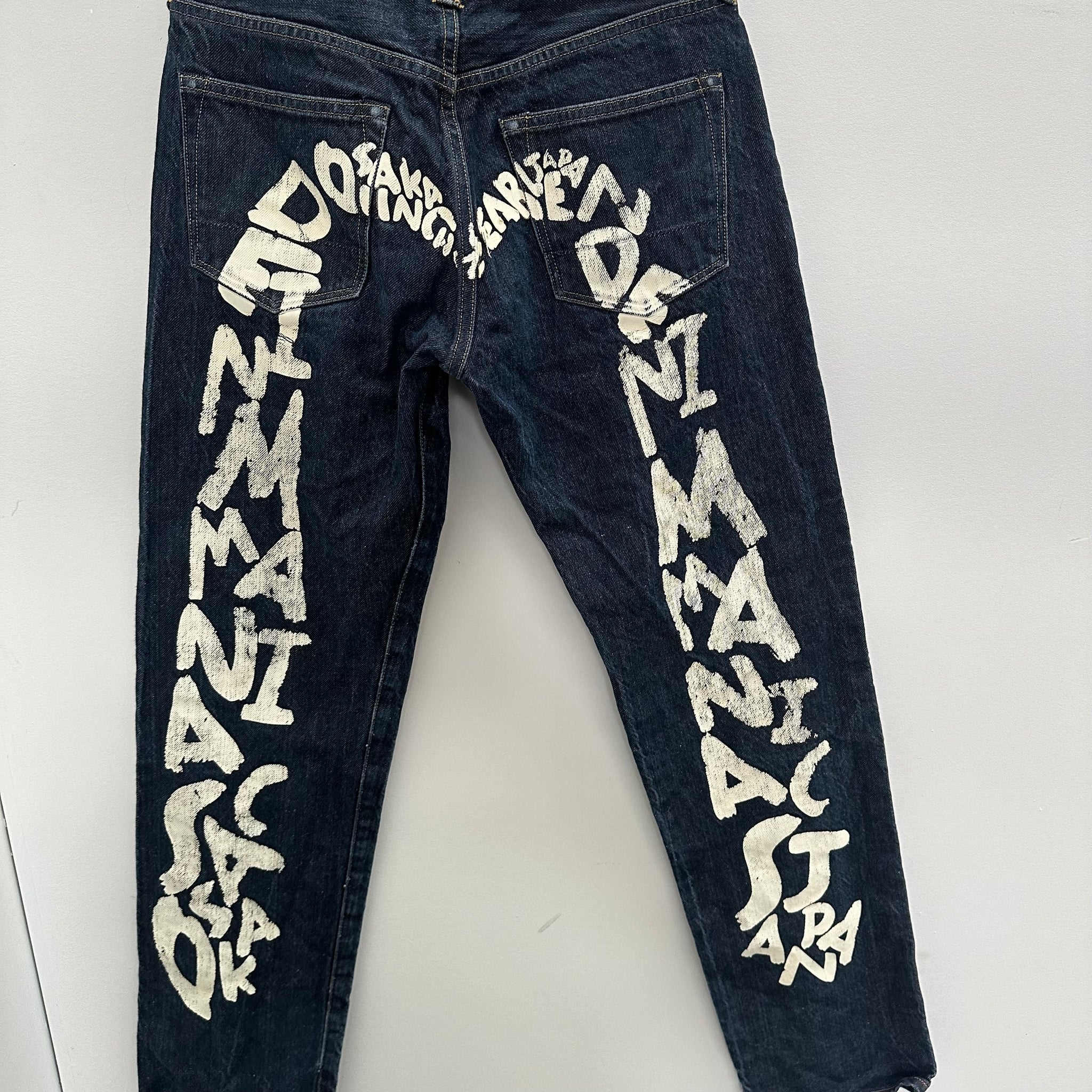 Evisu White Maniac Logo Denim (28 x)