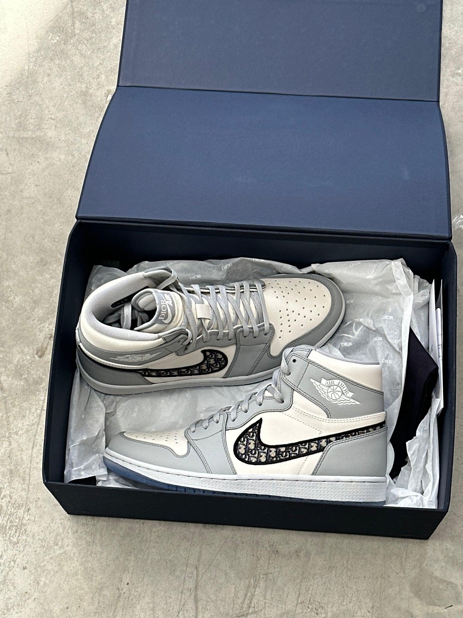 Nike X Dior Jordan 1 High (US10.5)