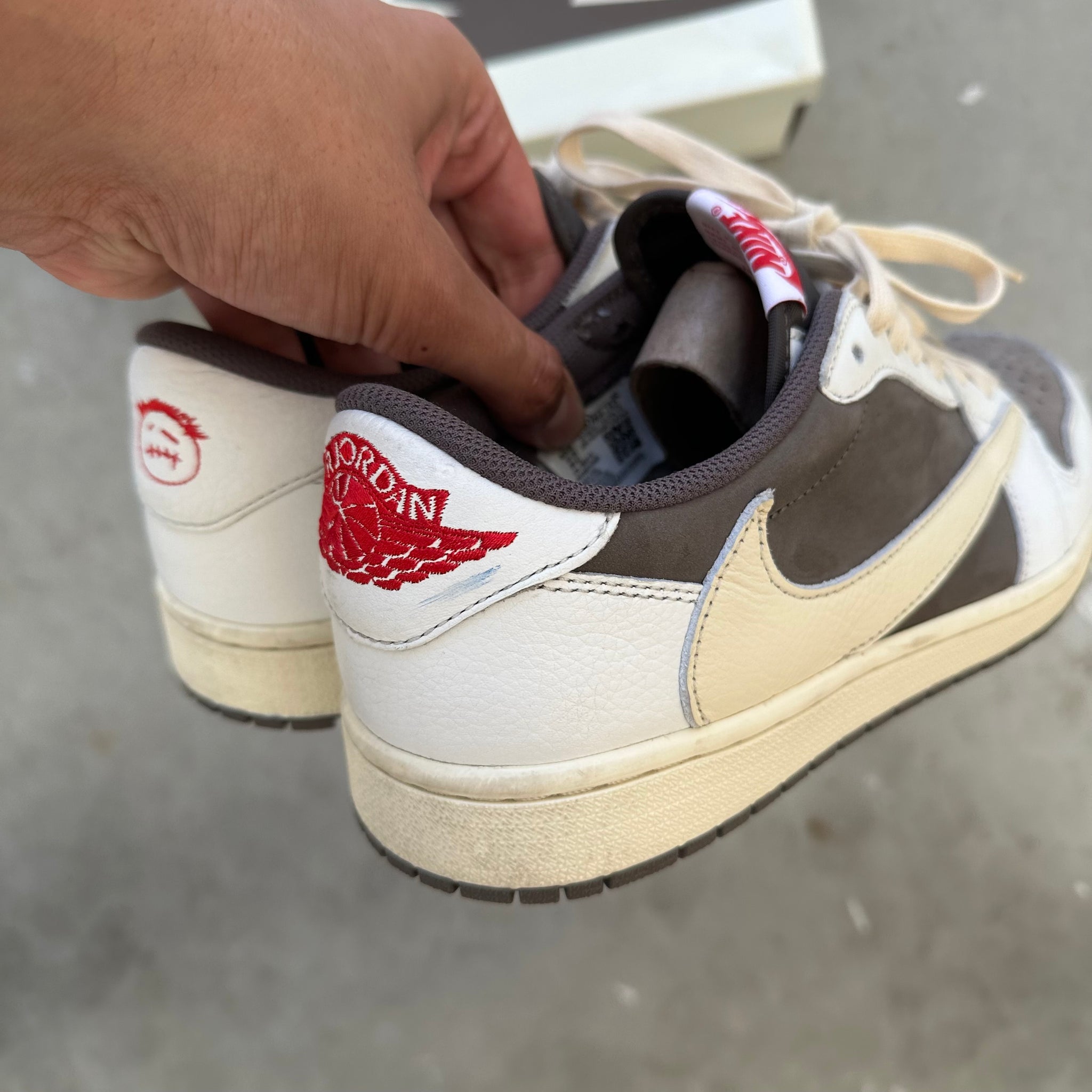 Nike Jordan 1 Retro Low Travis Scott Reverse Mocha US10