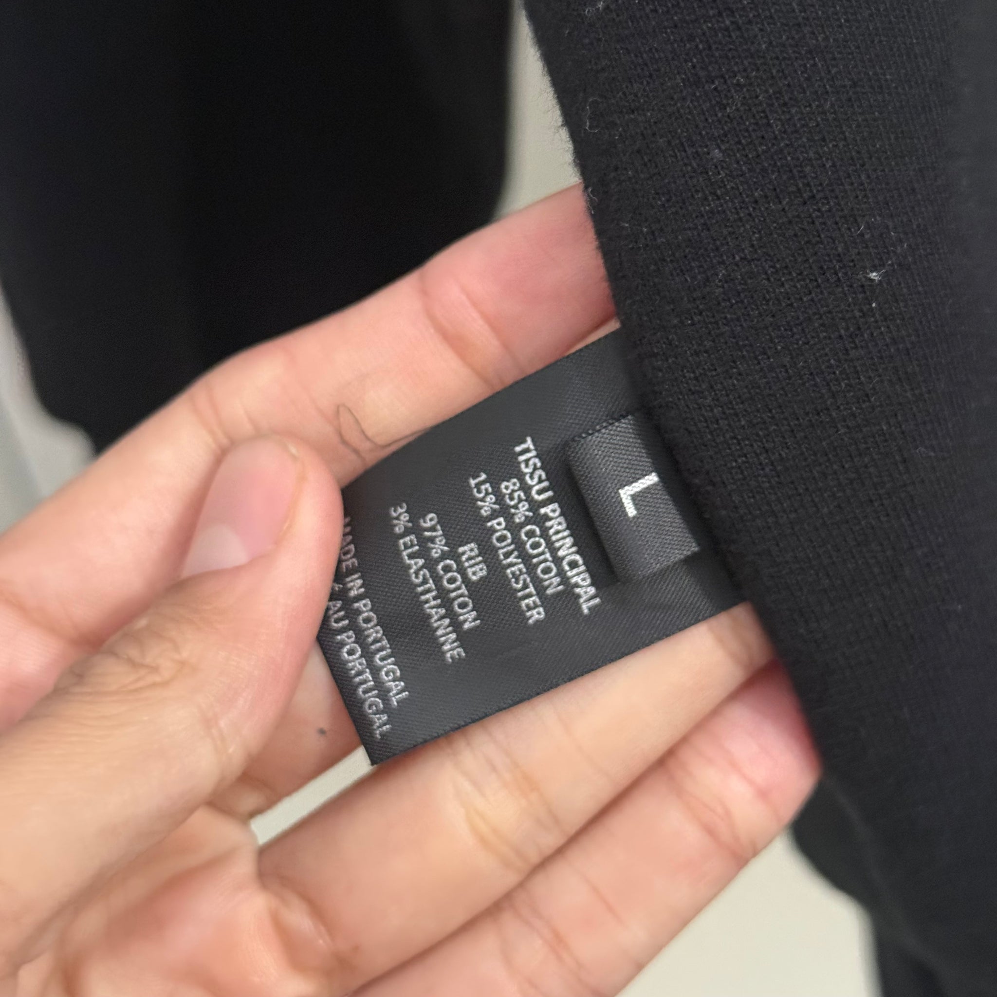Vetements Runway Reversible FW18 Black Hoodie (Size L)