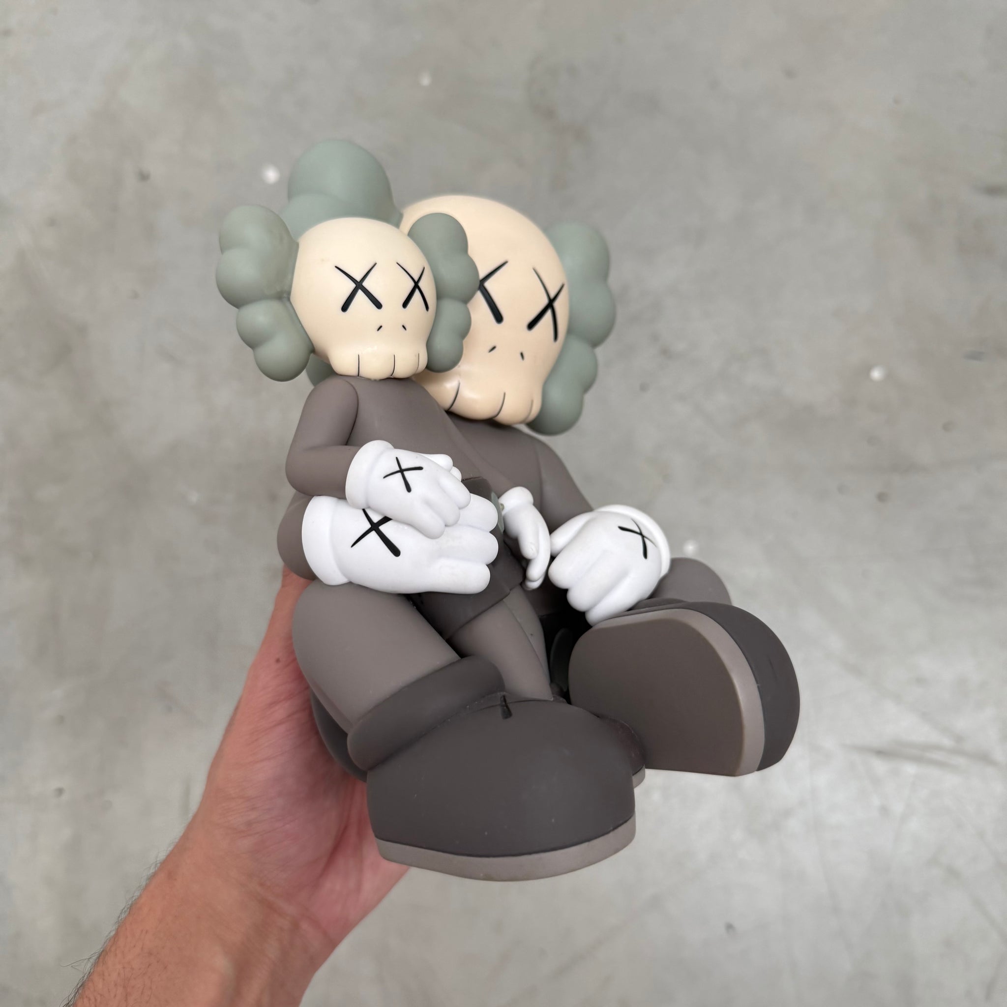 Kaws Holiday Changbai Mountain Brown Vinyl Figure 