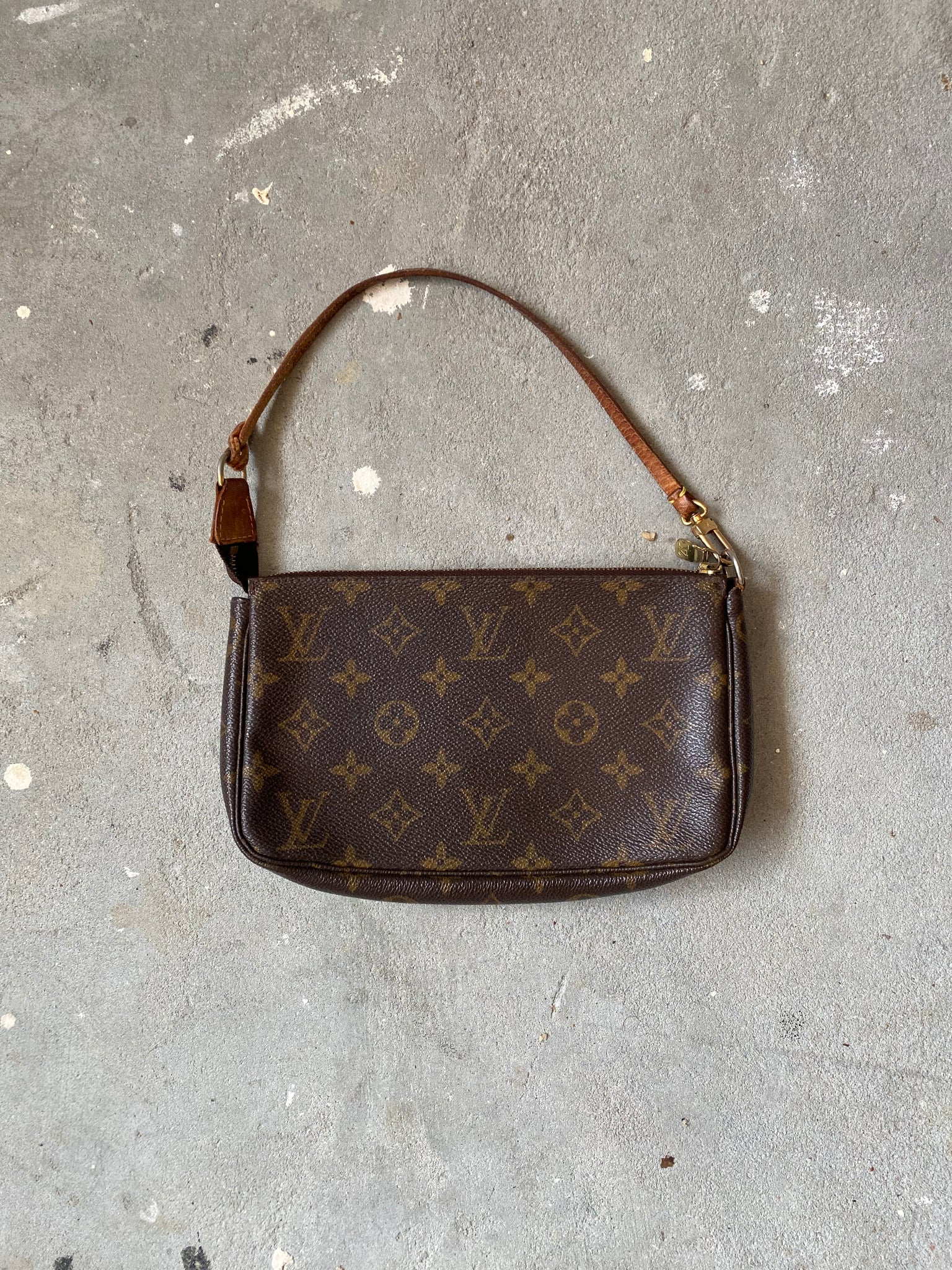 Louis Vuitton Monogram Pochette Bag