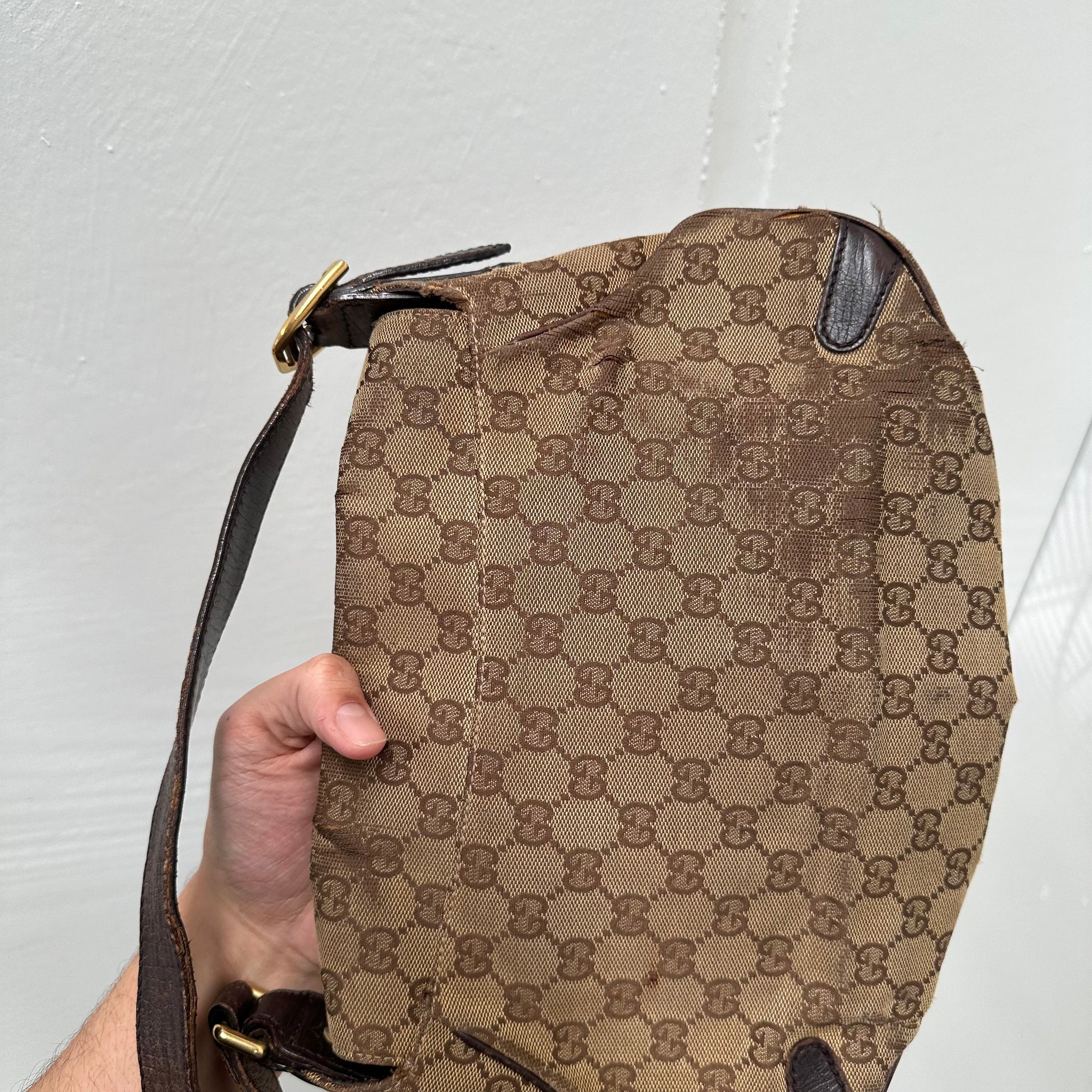 Gucci GG Horsebit Beige Shoulder Bag