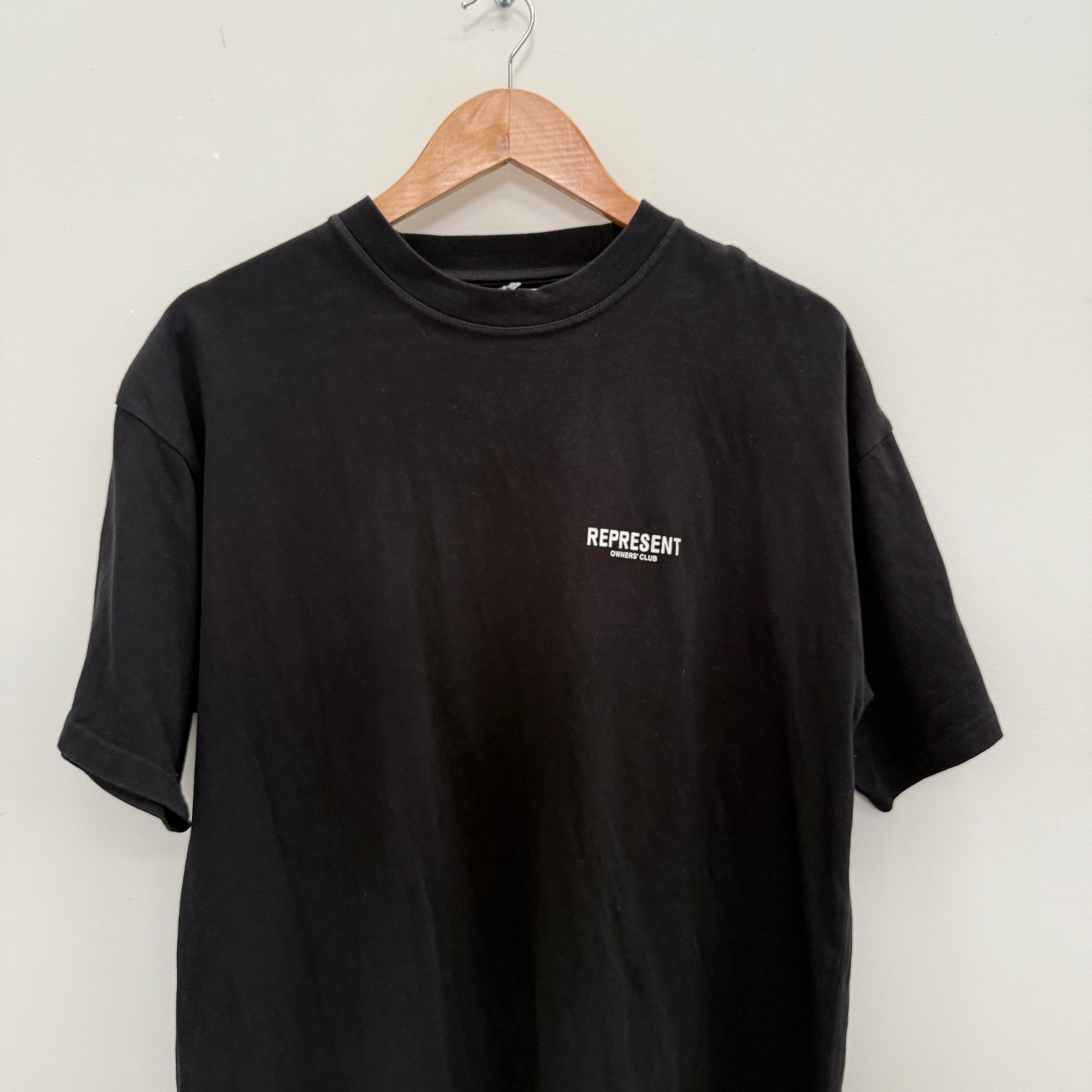 Represent Owner's Club Black T Shirt (Size M)