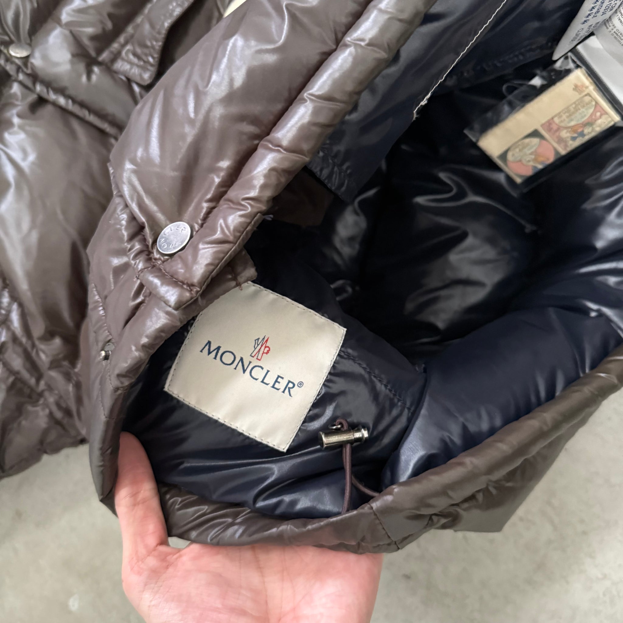Moncler Khaki Green Classic Puffer Jacket (Size M)