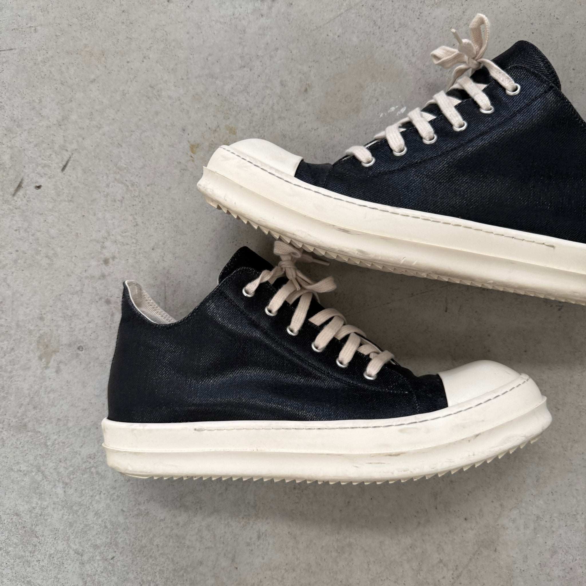 Rick Owens DRKSHDW Ramones Denim Low Sneakers (EU45)