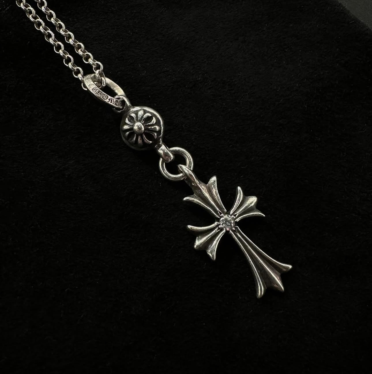 Chrome Hearts Diamond Cross Tiny Ball Pendant