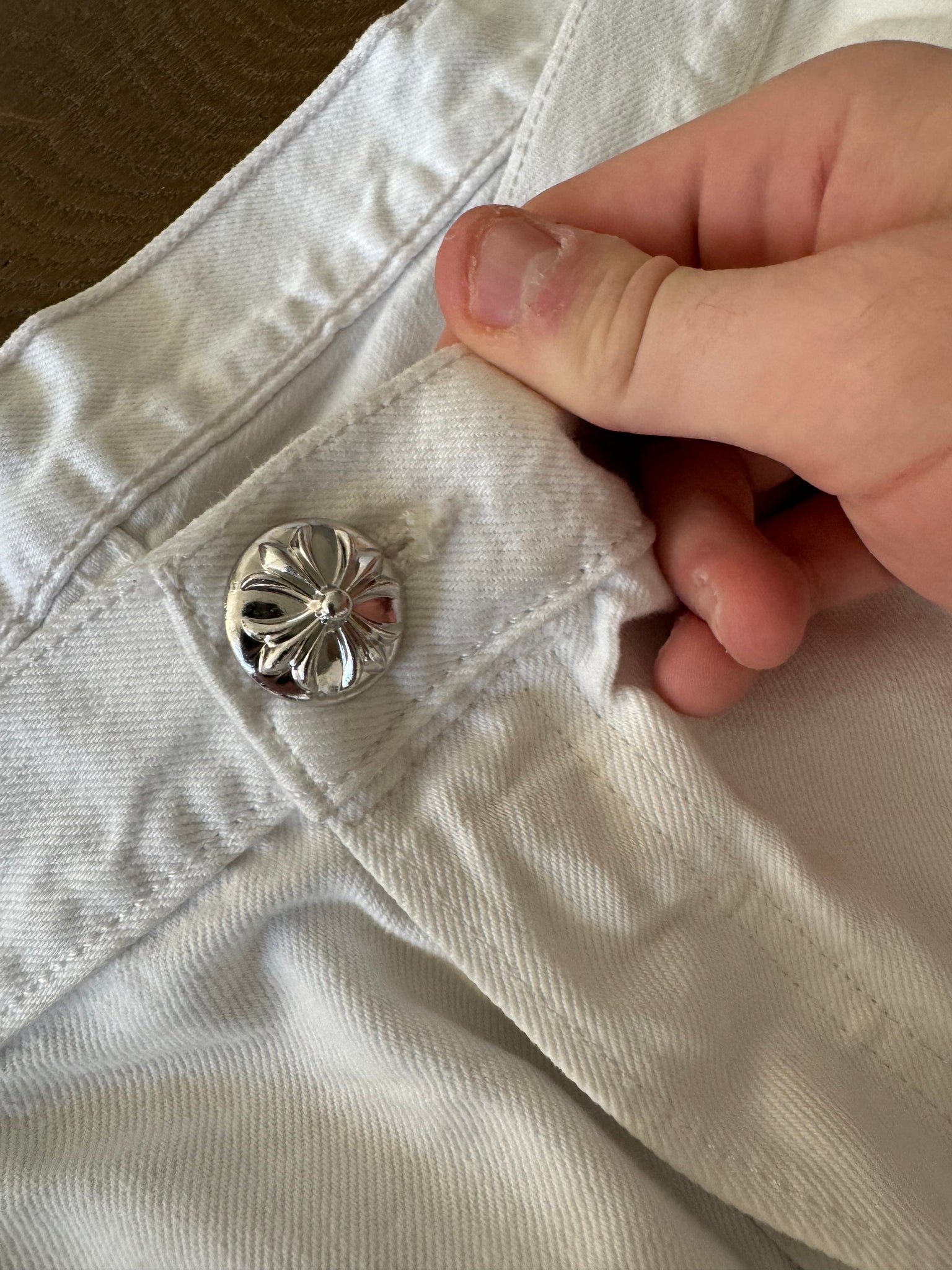 Chrome Hearts London Exclusive Zebra / Green Cross Patch Levi’s White Denim Jeans (Size 38)