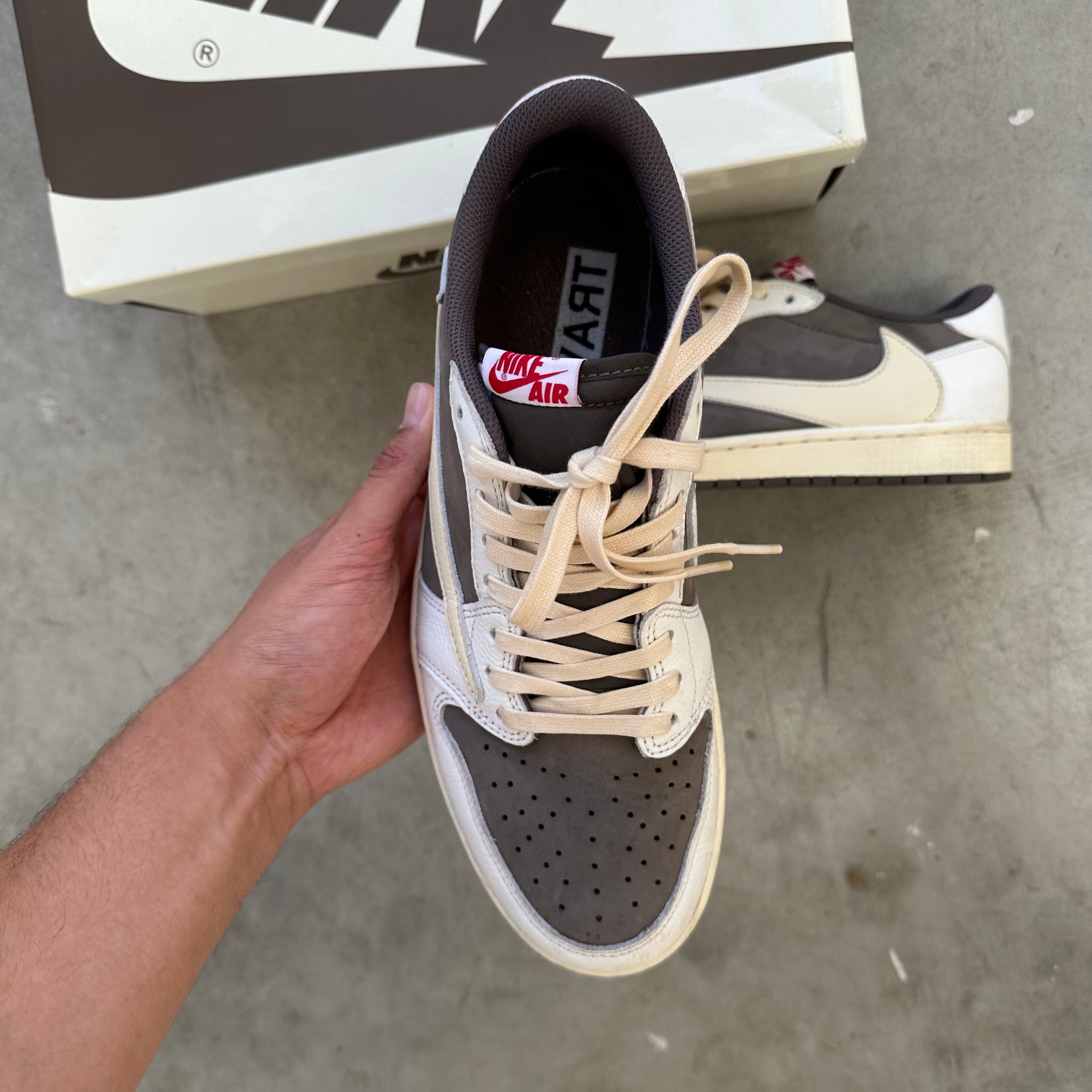 Nike Jordan 1 Retro Low Travis Scott Reverse Mocha US10