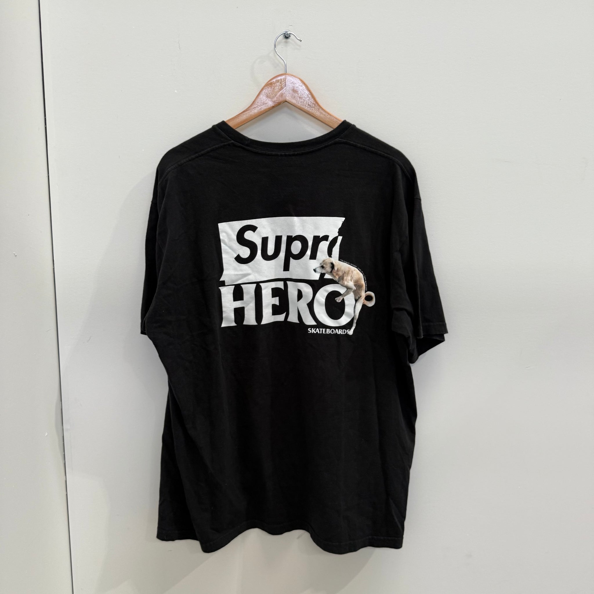 Supreme Hero T Shirt Black (Size XL)