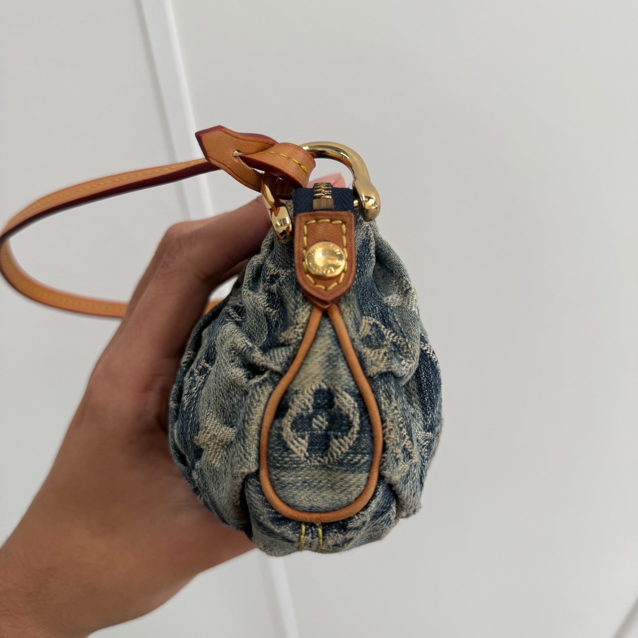 Louis Vuitton Monogram Denim Trousse Leie Pouch / Pochette Bag Blue