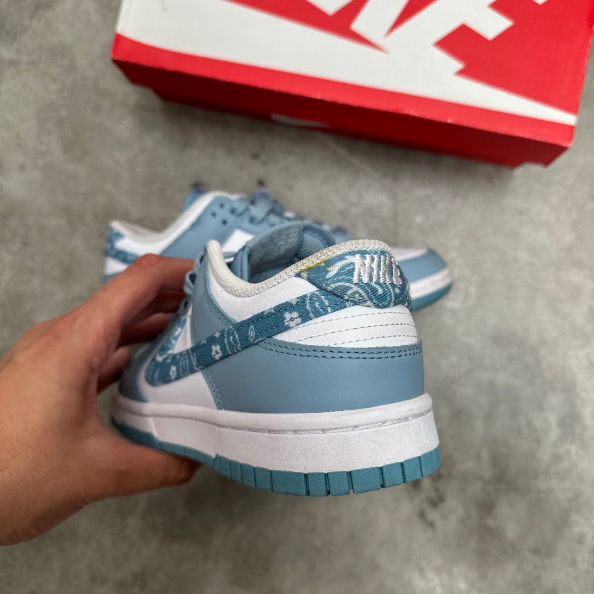 Nike Dunk Low "Blue Paisley" US7 W