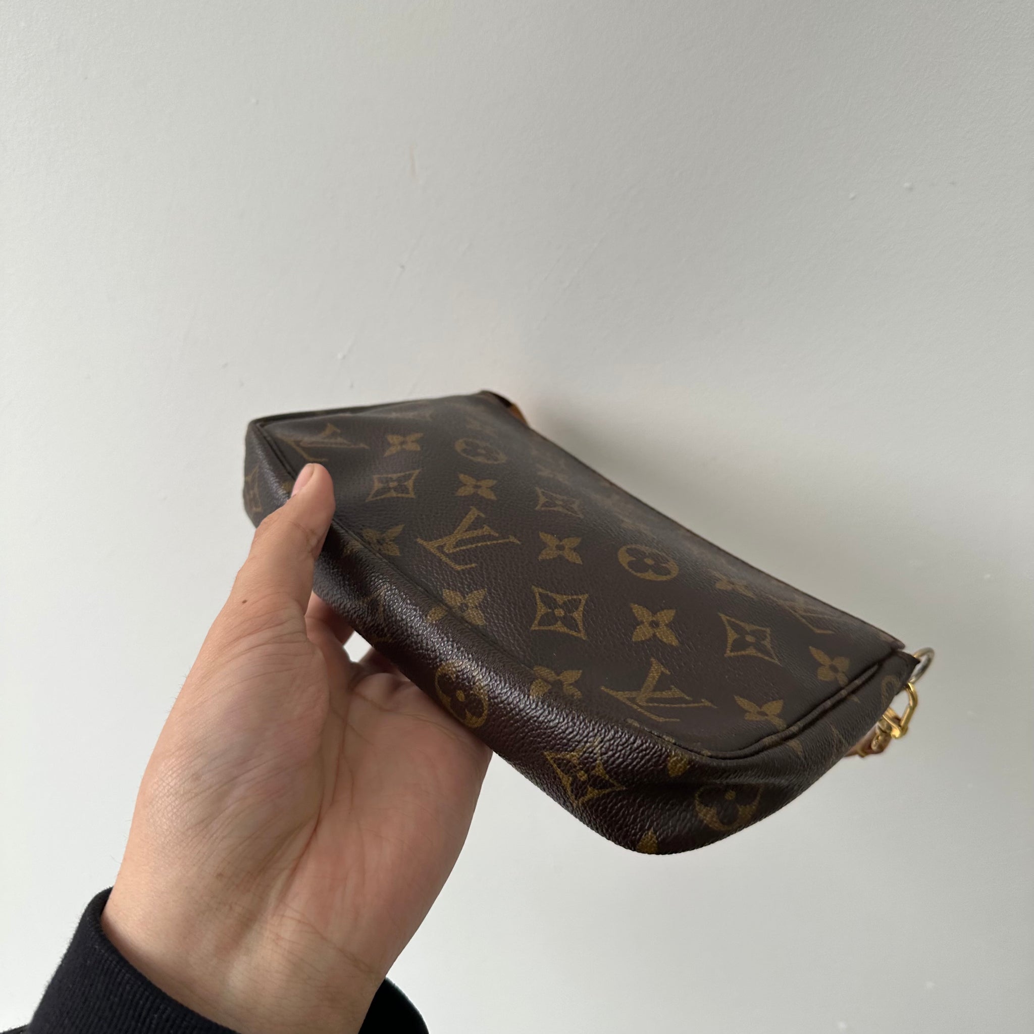 Louis Vuitton Monogram Pochette Bag
