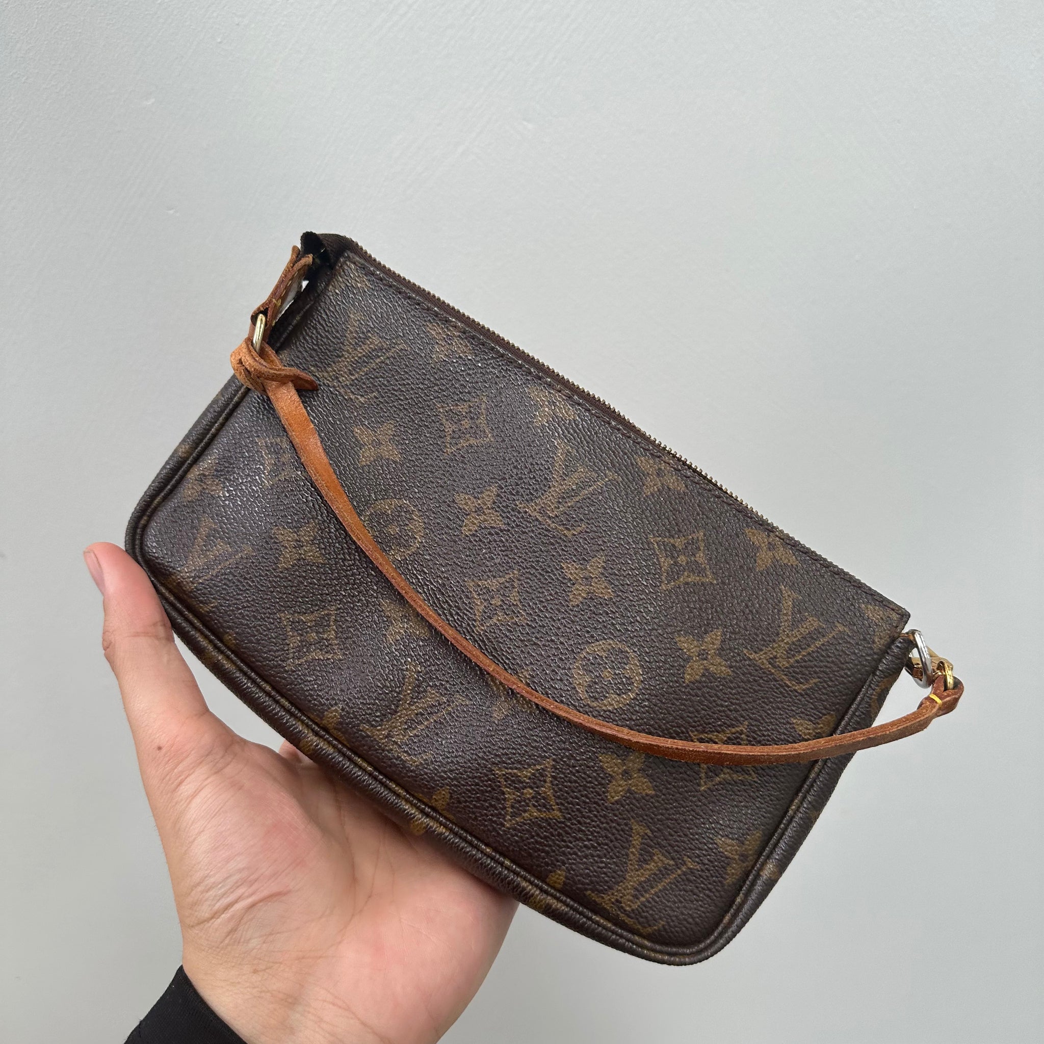 Louis Vuitton Monogram Pochette Bag