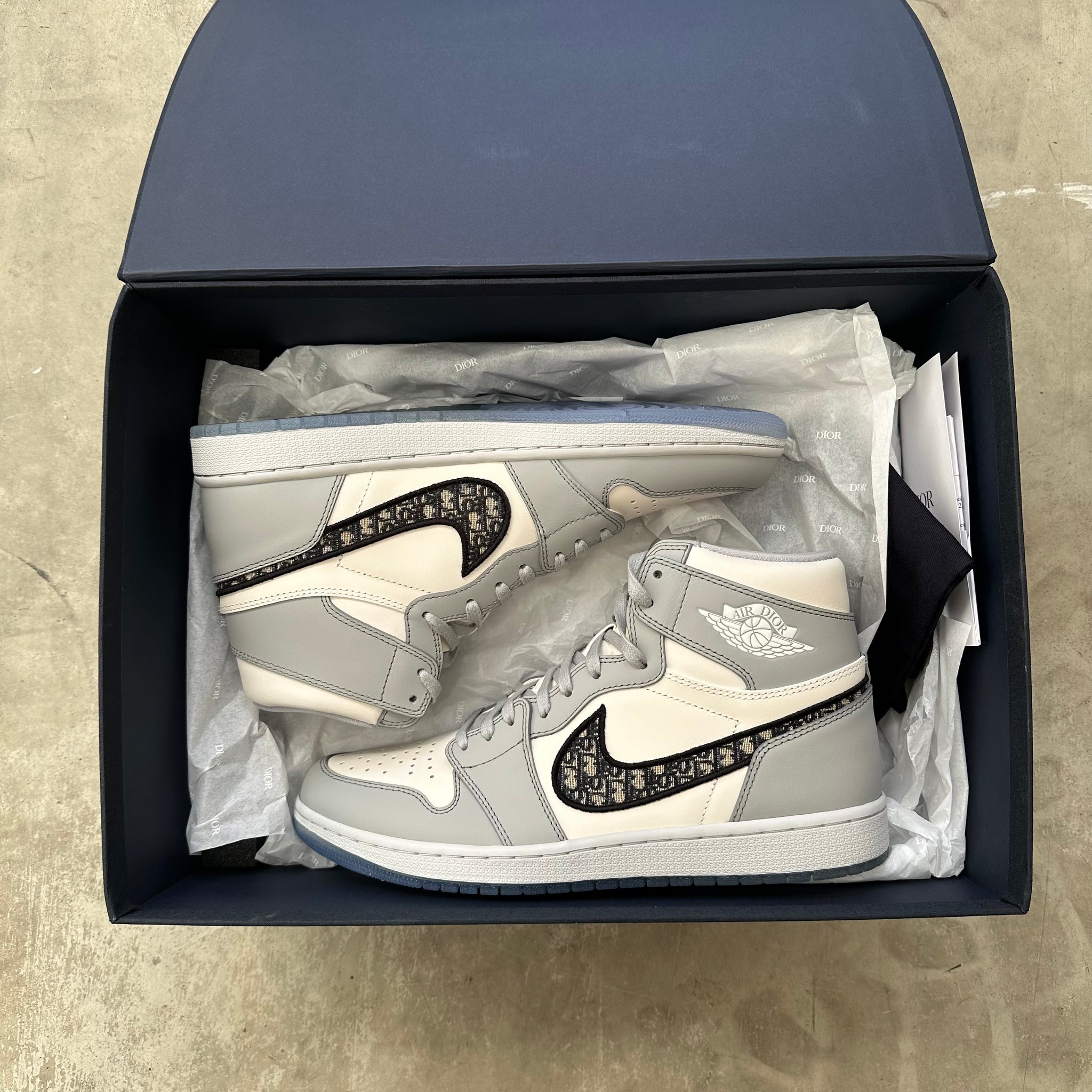 Nike X Dior Jordan 1 High (US10.5)