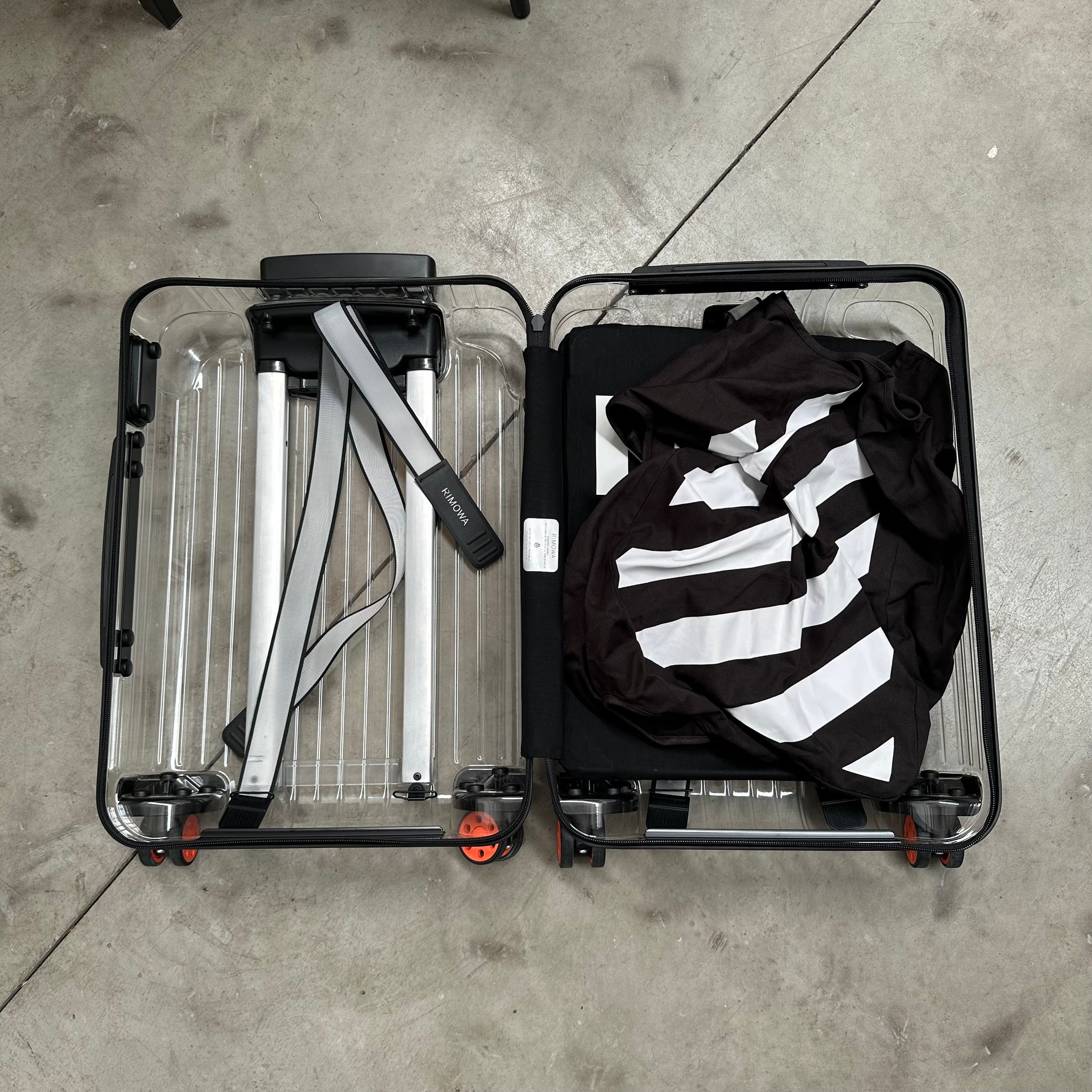 Off-White Rimowa See Through Black 36L Case