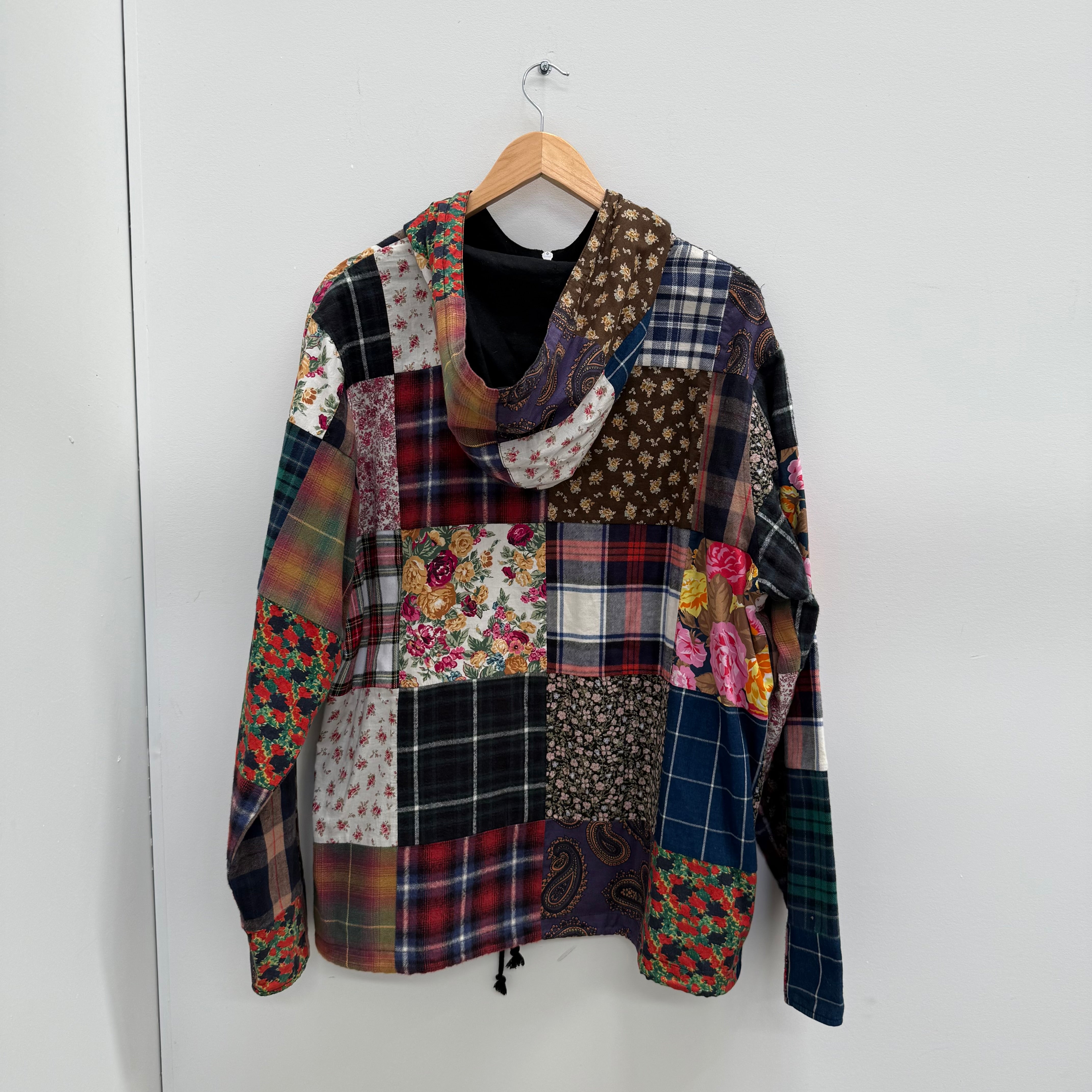 Supreme 16AW Patchwork Anorak サイズL 訳あり SUPREME/シュプリーム】より16FW Patchwork Anorakが入荷致し