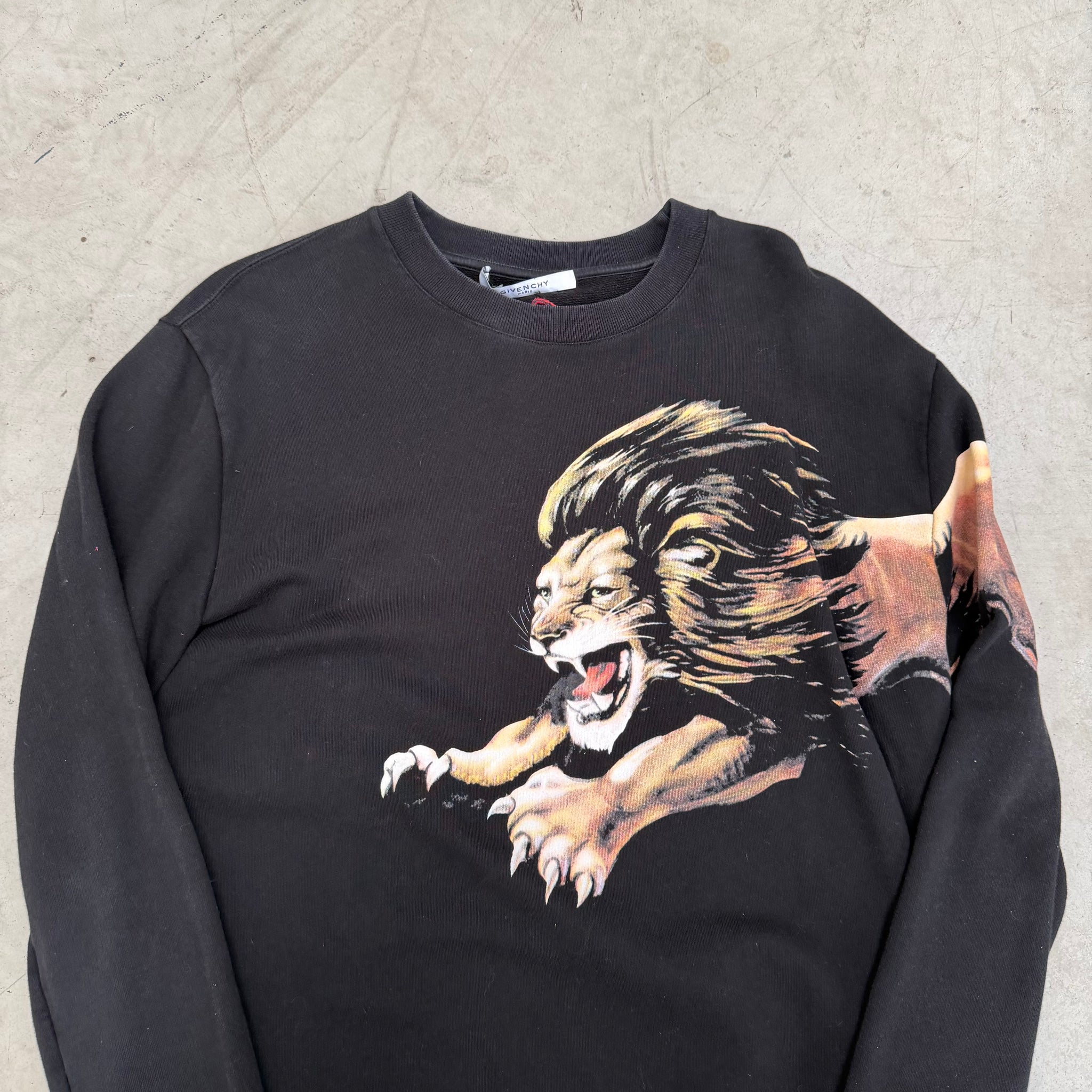 Givenchy SS20 Lion Logo Black Crewneck (Size L)