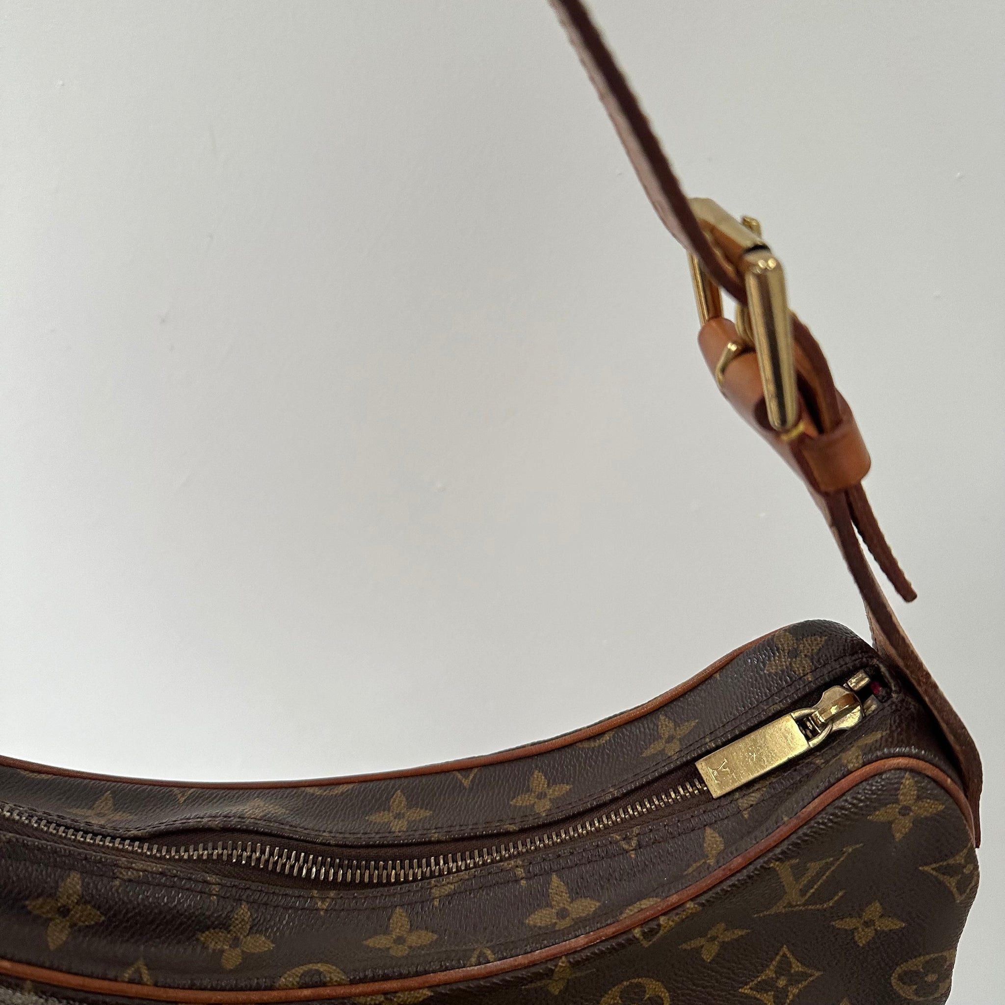Louis Vuitton Monogram Croissant GM Shoulder Bag