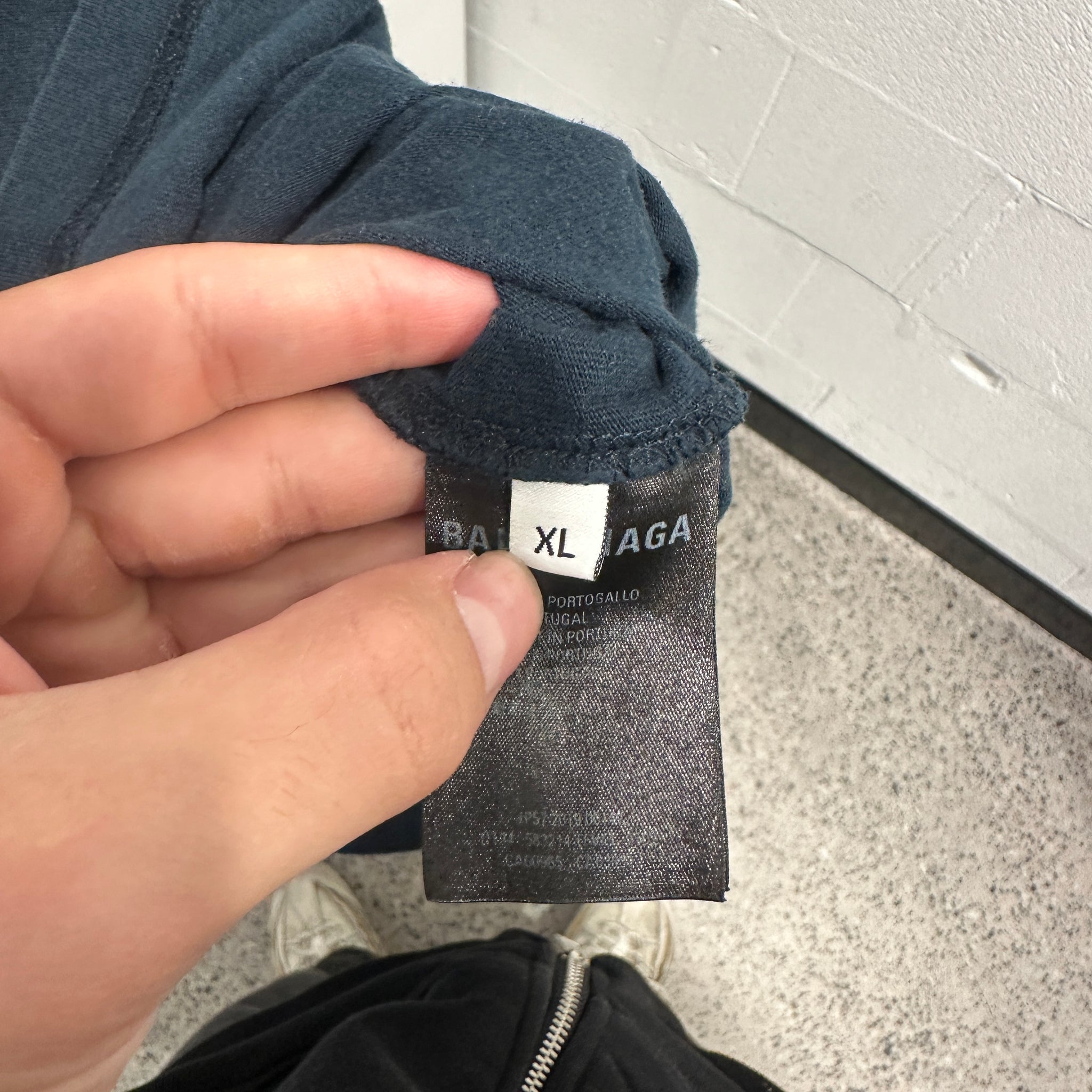 Balenciaga Cursive Logo T Shirt Navy (Size XL)