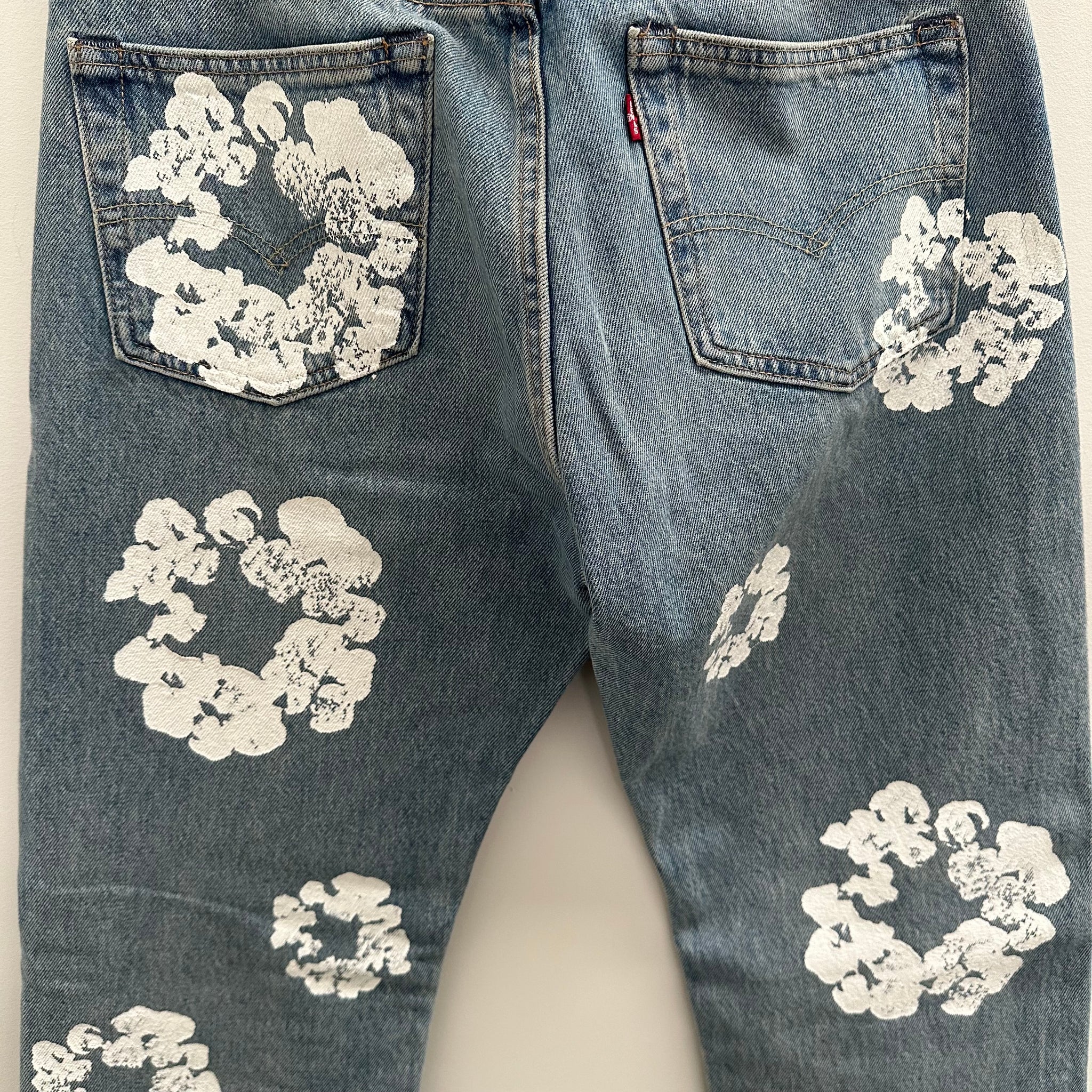 Denim Tears Levi's Cotton Wreath Blue Jeans 30 X 32