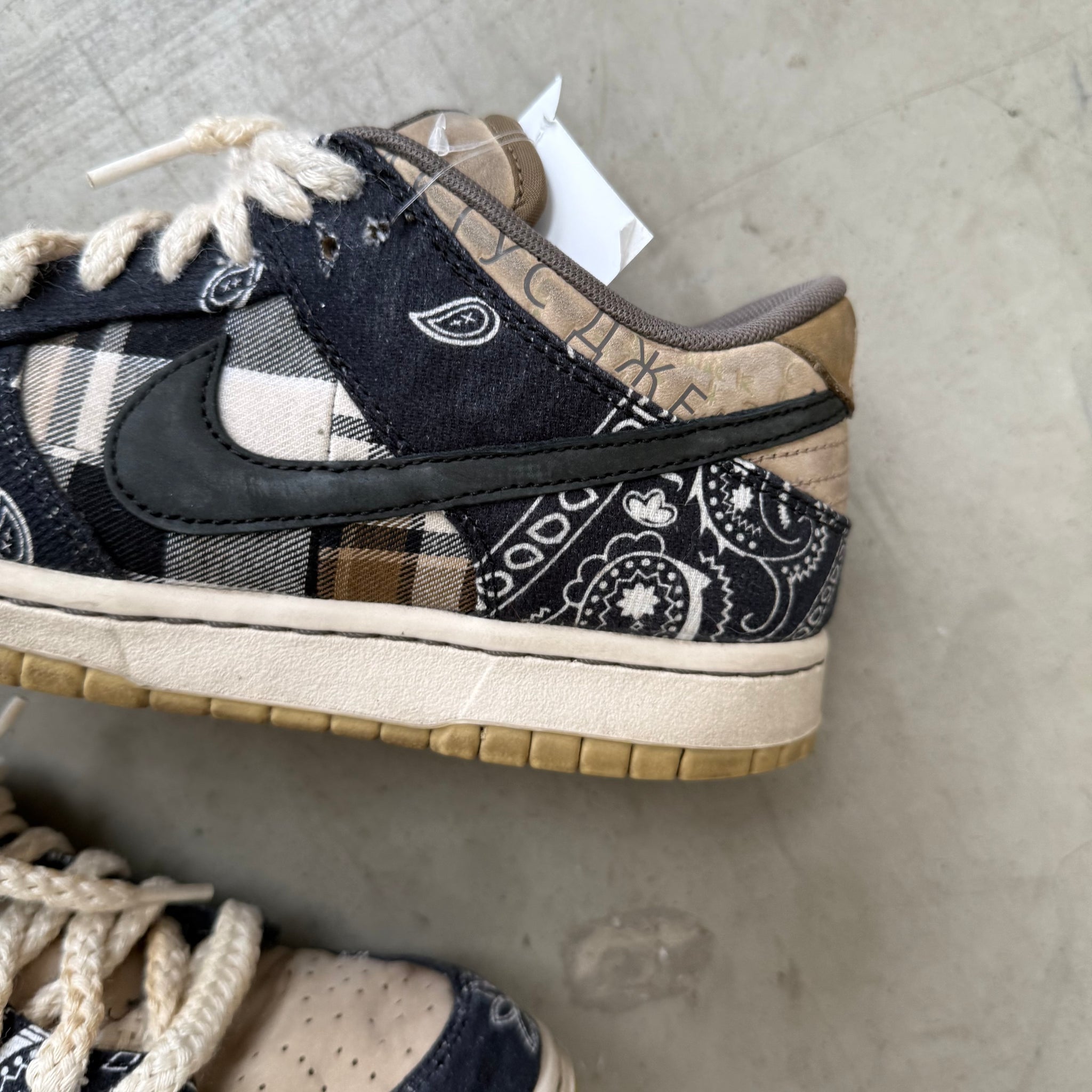 Travis Scott x Nike Dunk Low Premium SB US8