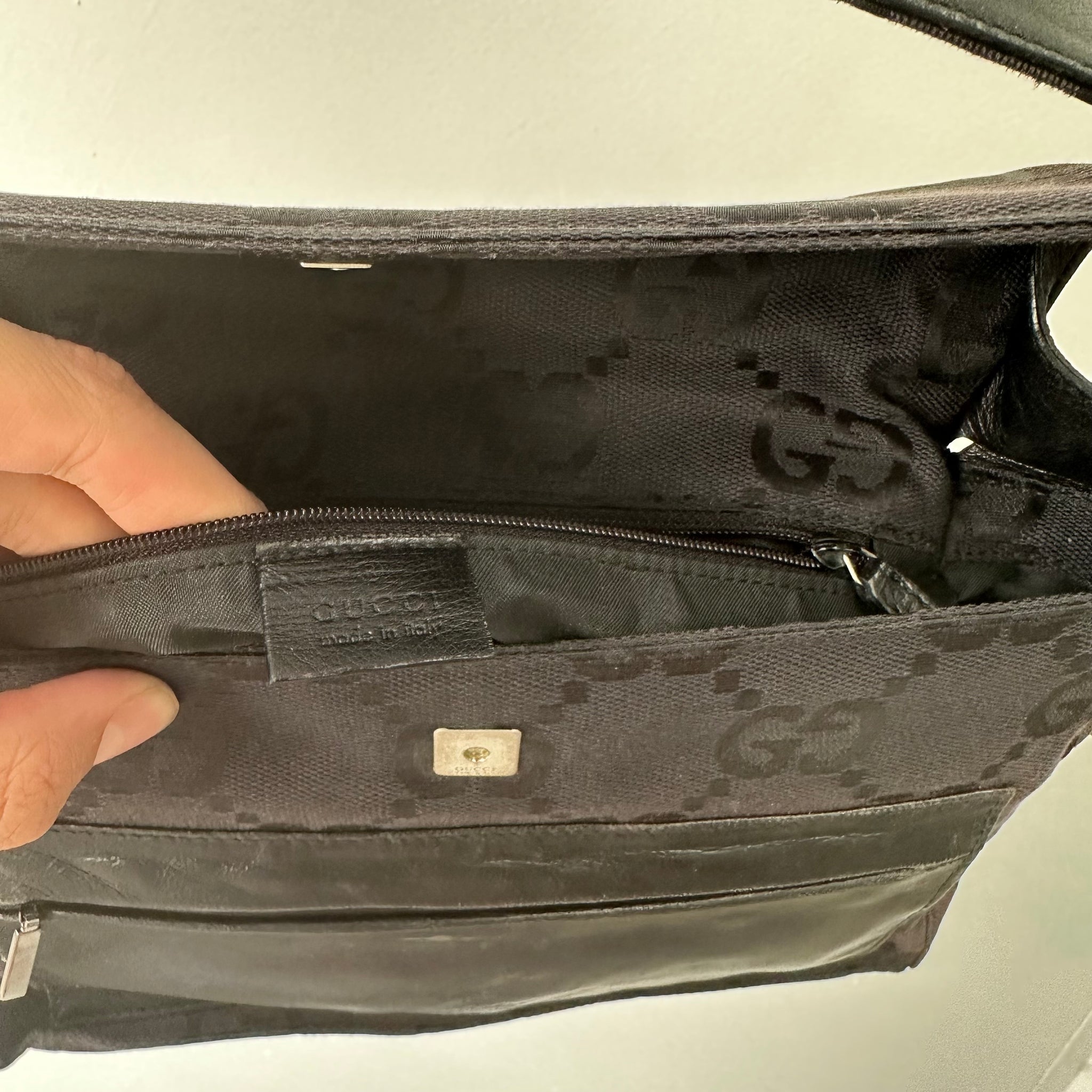 Gucci Black Shoulder Bag with Front Zip