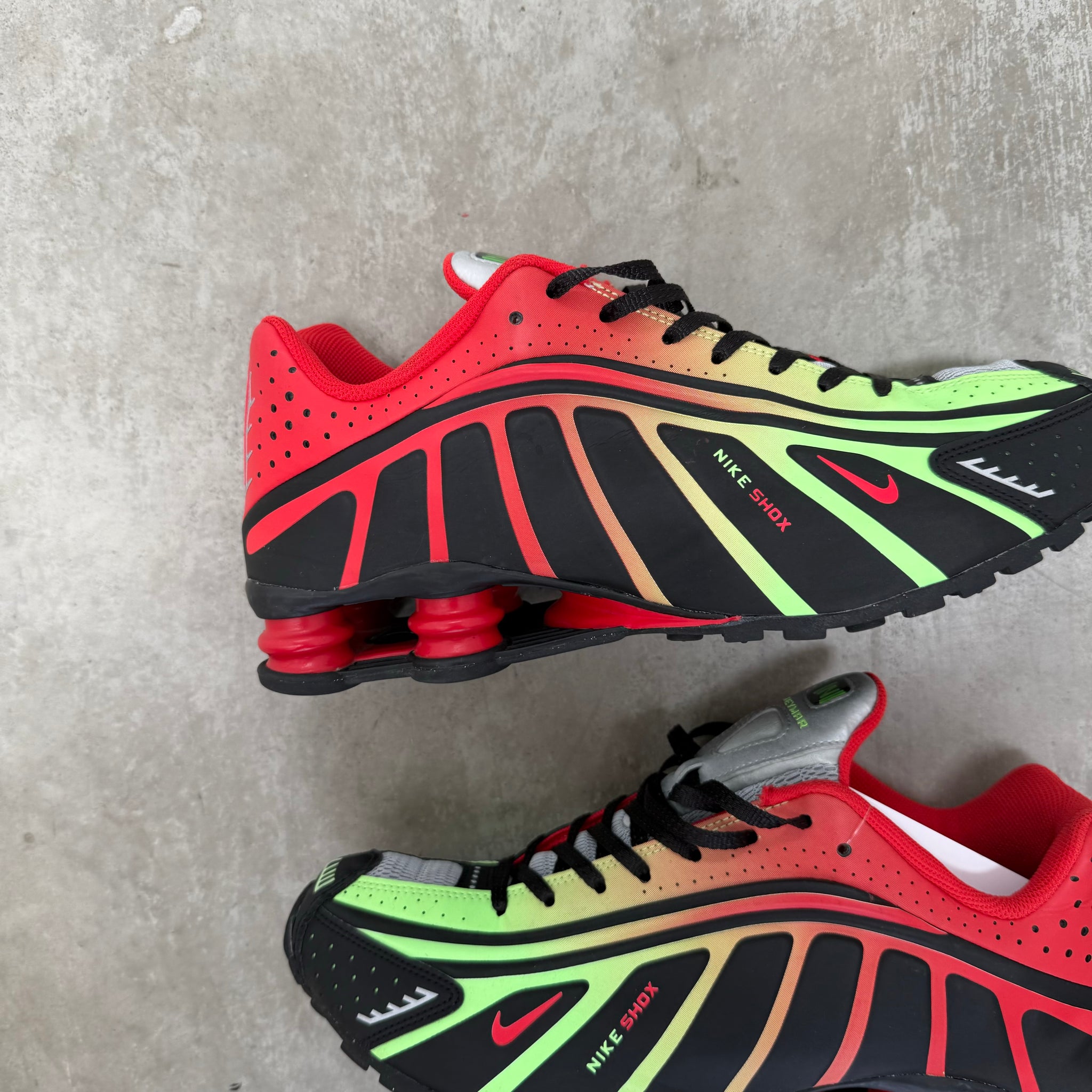 Nike Shox R4 Neymar Jr 'São Paulo Markets' US11
