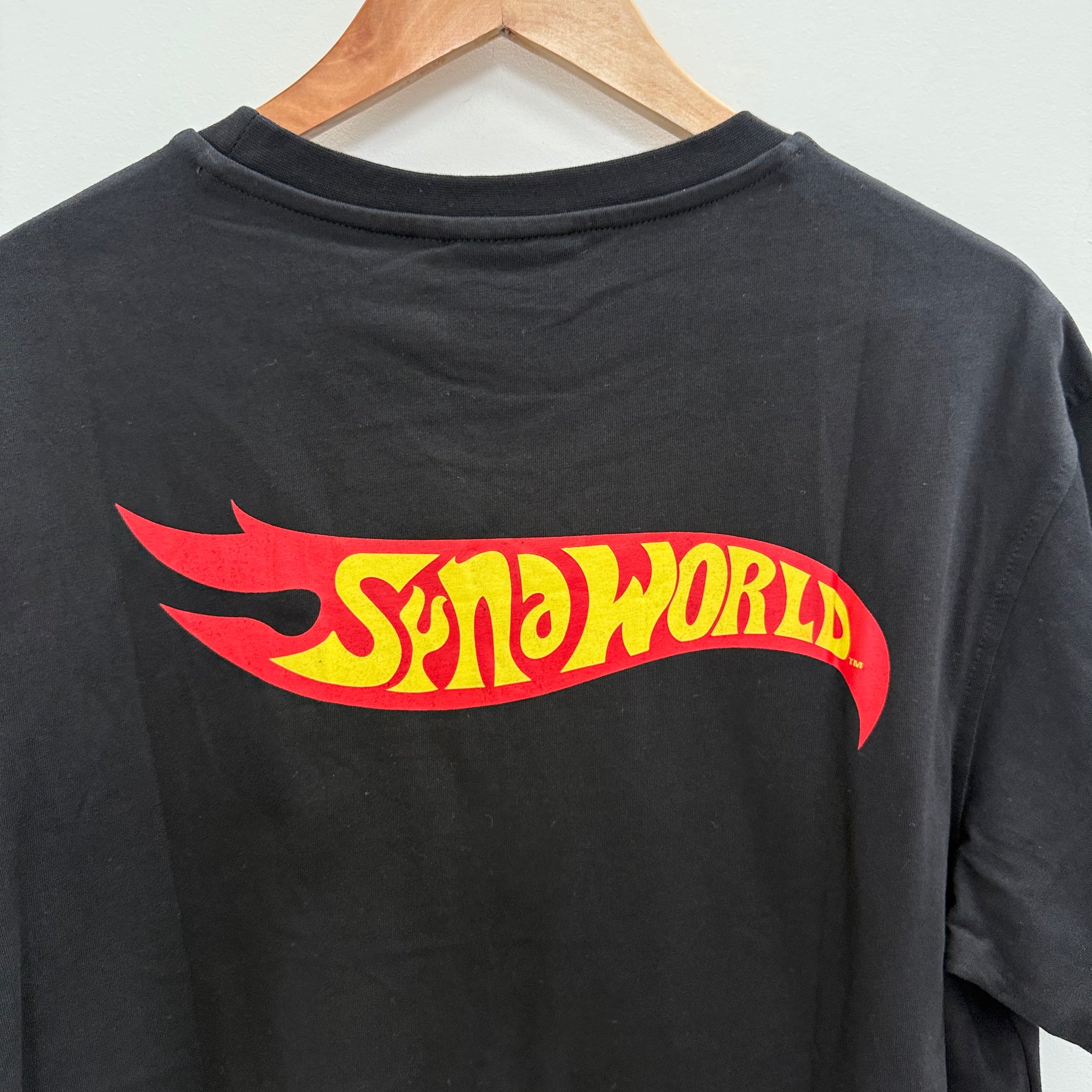 Syna World Hot Wheels Logo T Shirt (Size L)