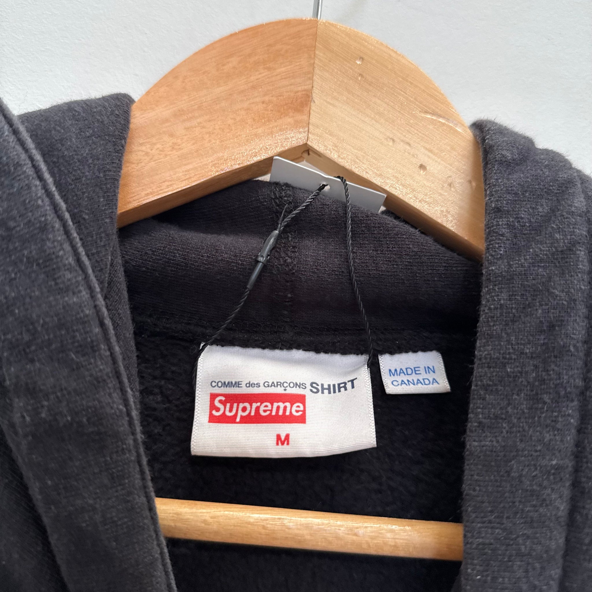 Supreme CDG 2017 Box Logo Hoodie Black (Size M)