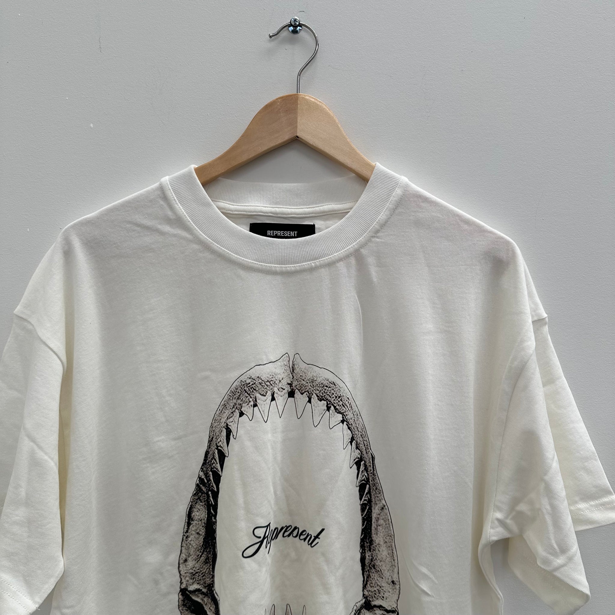 Represent Shark Jaw Tee White (Size L)